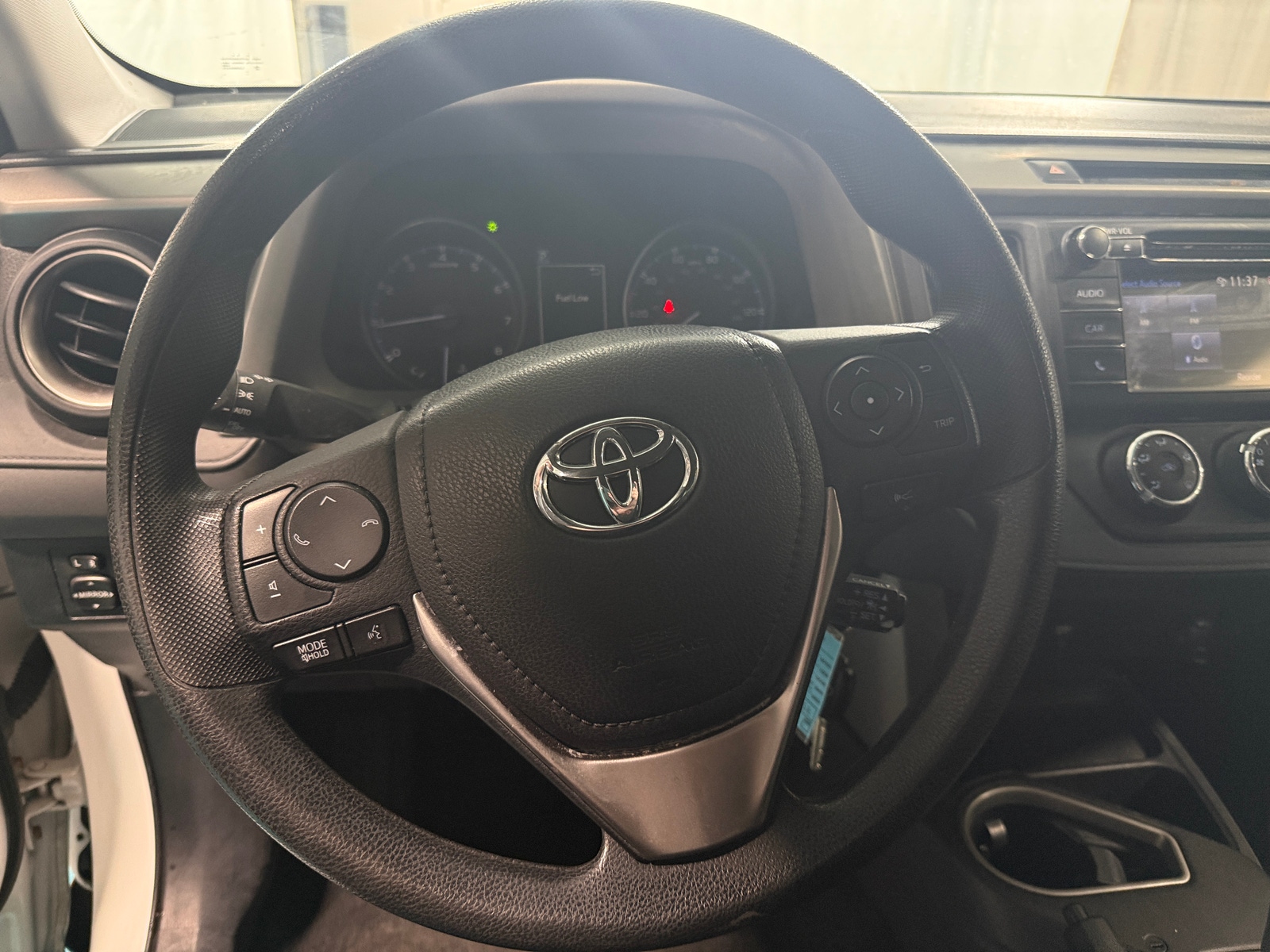 Thumbnail: 2018 Toyota RAV4 - 5
