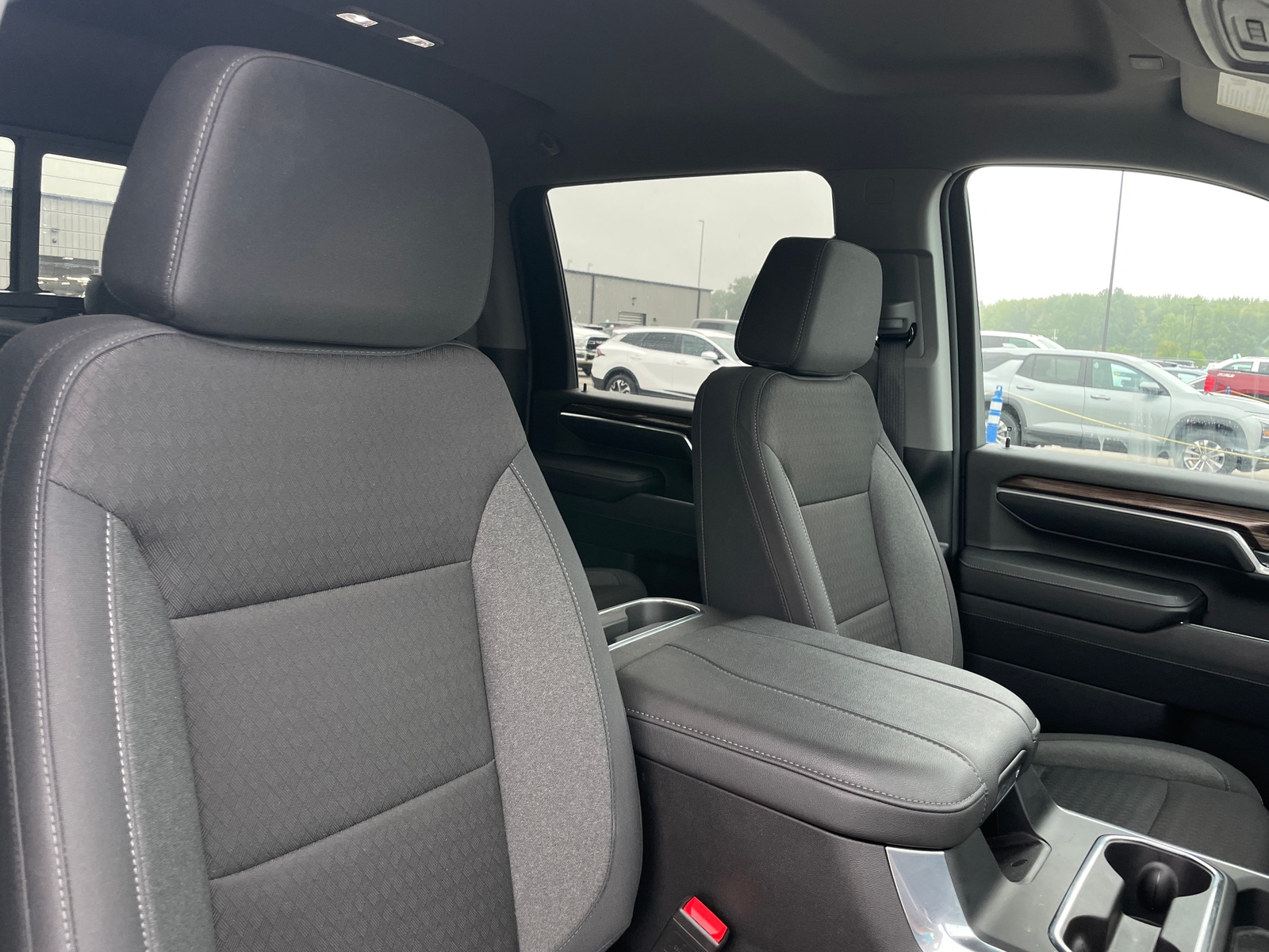 Thumbnail: 2024 Chevrolet Silverado 2500 - 2