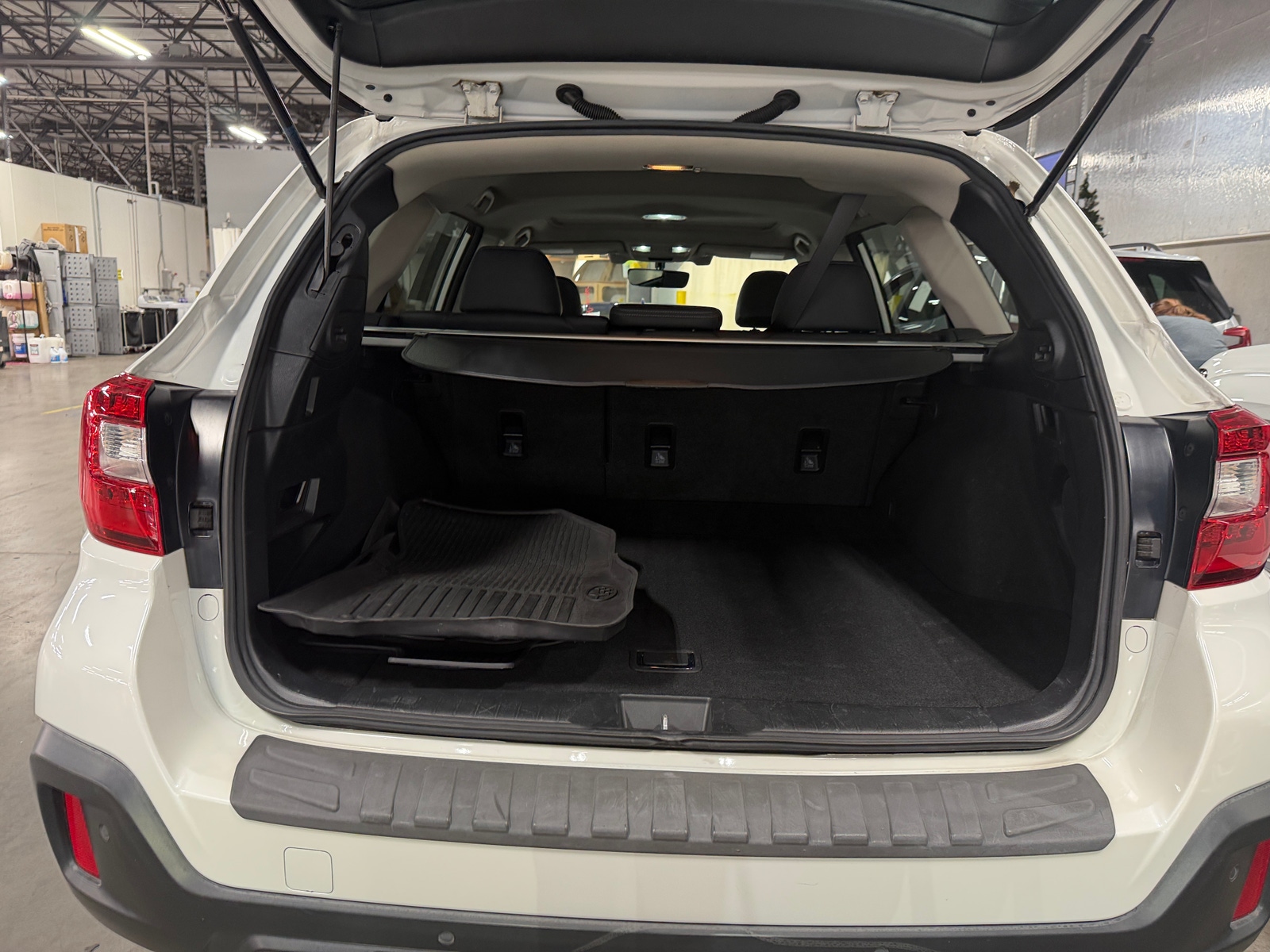 Thumbnail: 2019 Subaru Outback - 6