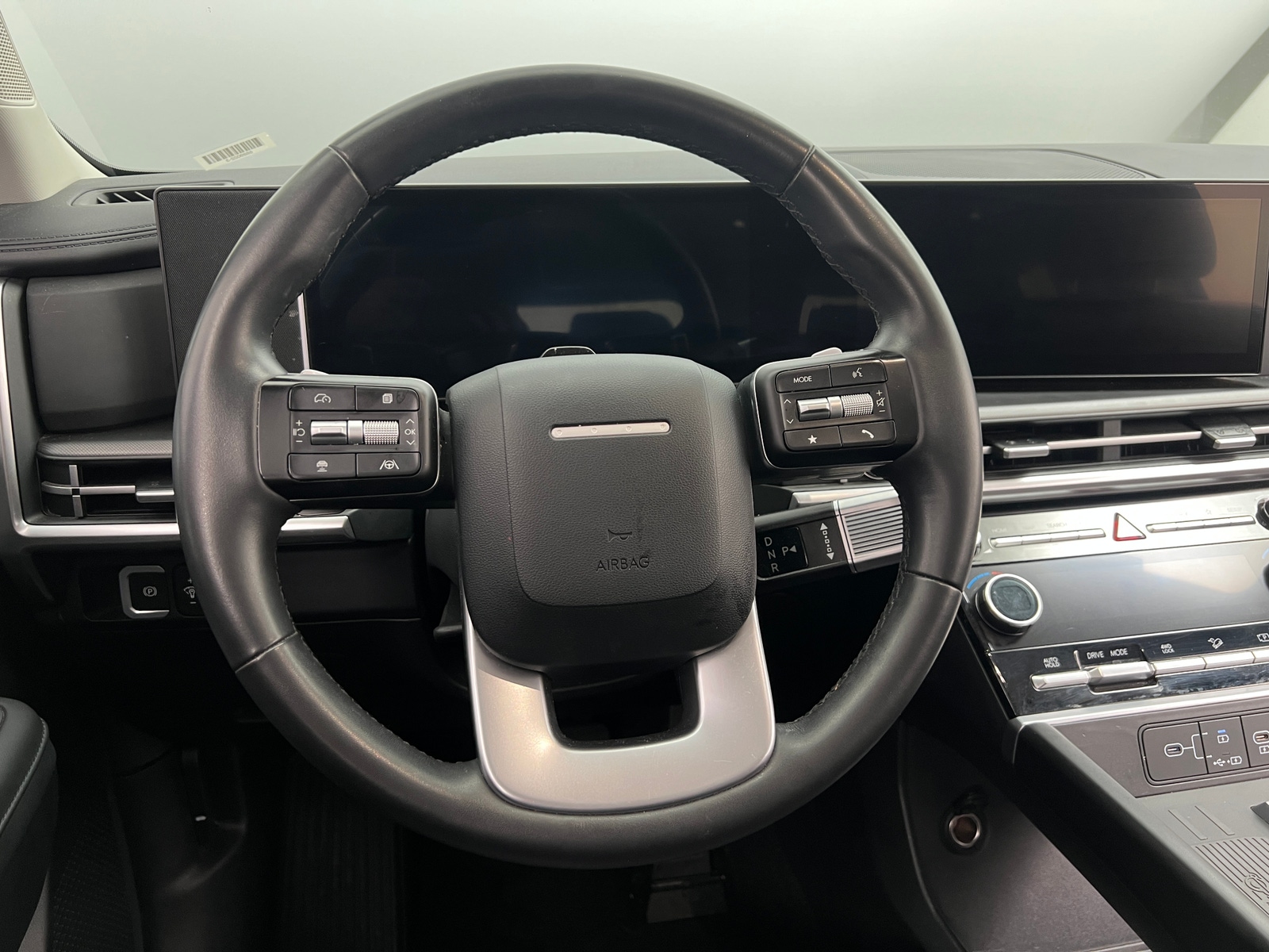 Thumbnail: 2025 Hyundai Santa Fe - 4