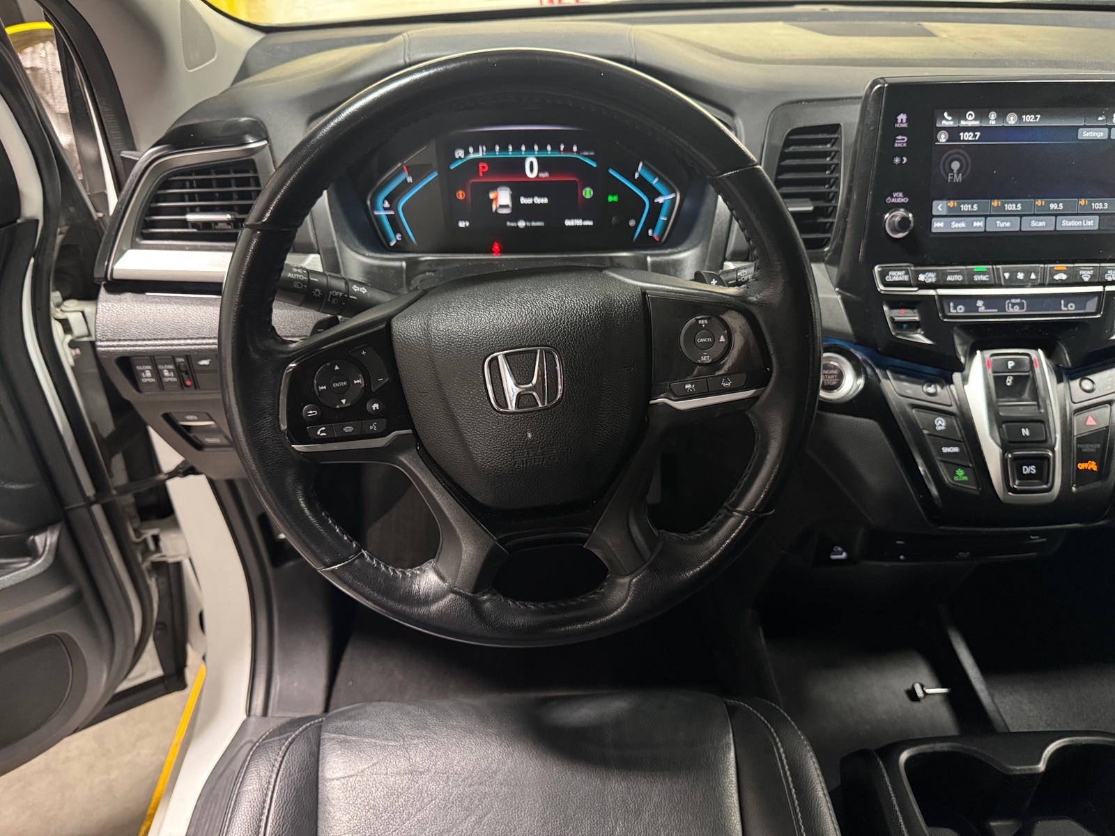 Thumbnail: 2021 Honda Odyssey - 4
