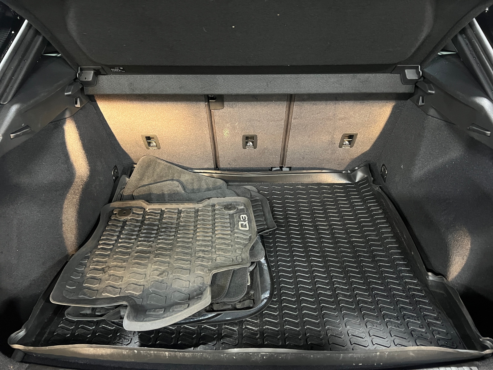 Thumbnail: 2021 Audi Q3 - 6
