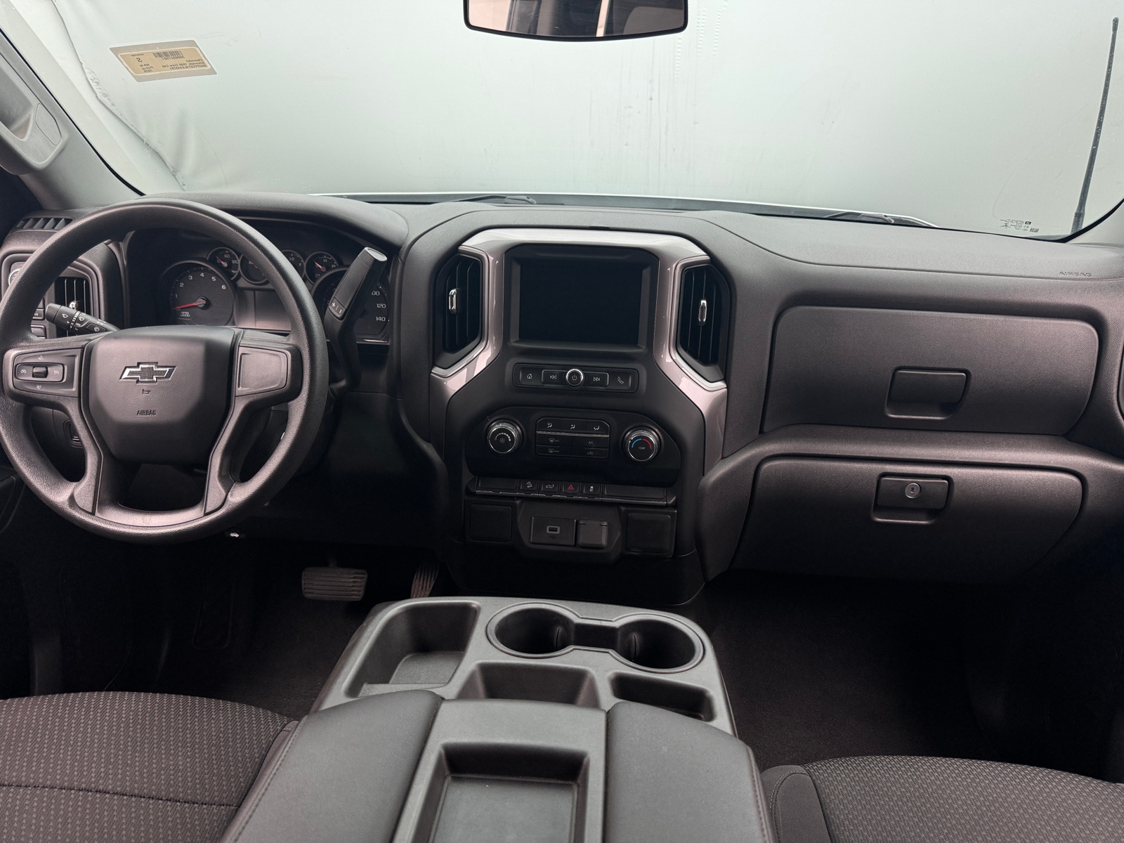 Thumbnail: 2020 Chevrolet Silverado 1500 - 3