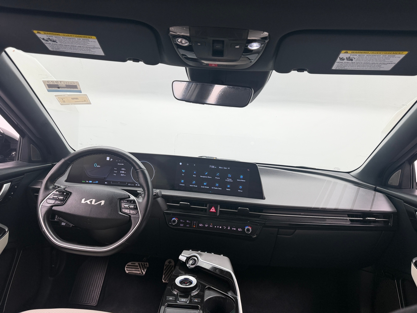 Thumbnail: 2024 Kia EV6 - 2
