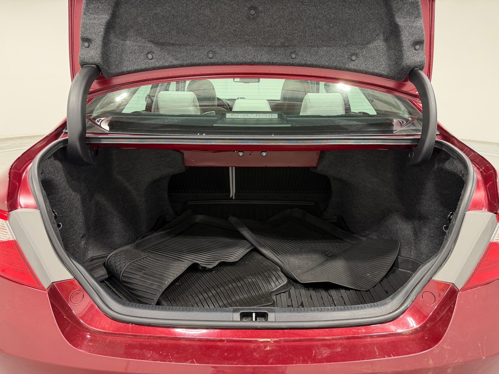 Thumbnail: 2016 Toyota Camry - 6