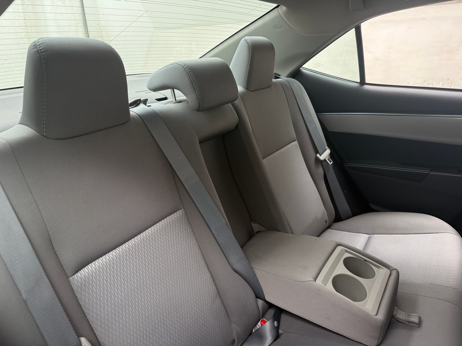 Thumbnail: 2015 Toyota Corolla - 6
