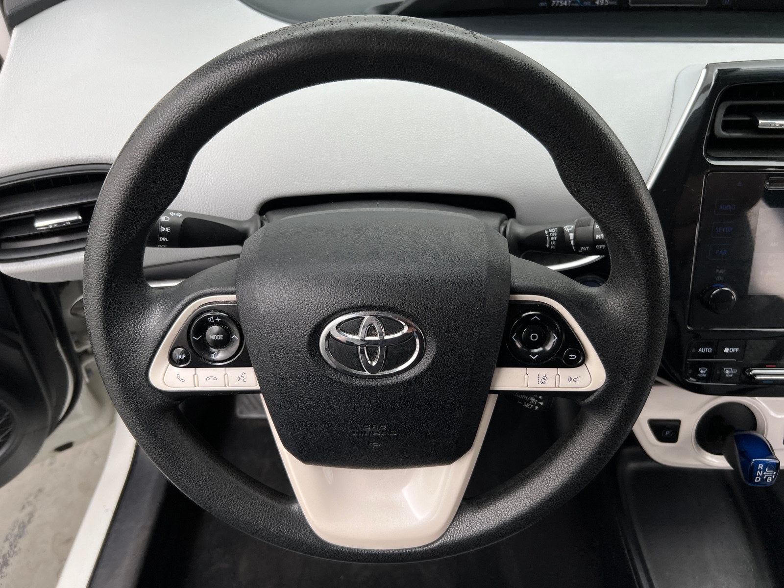 Thumbnail: 2018 Toyota Prius - 5