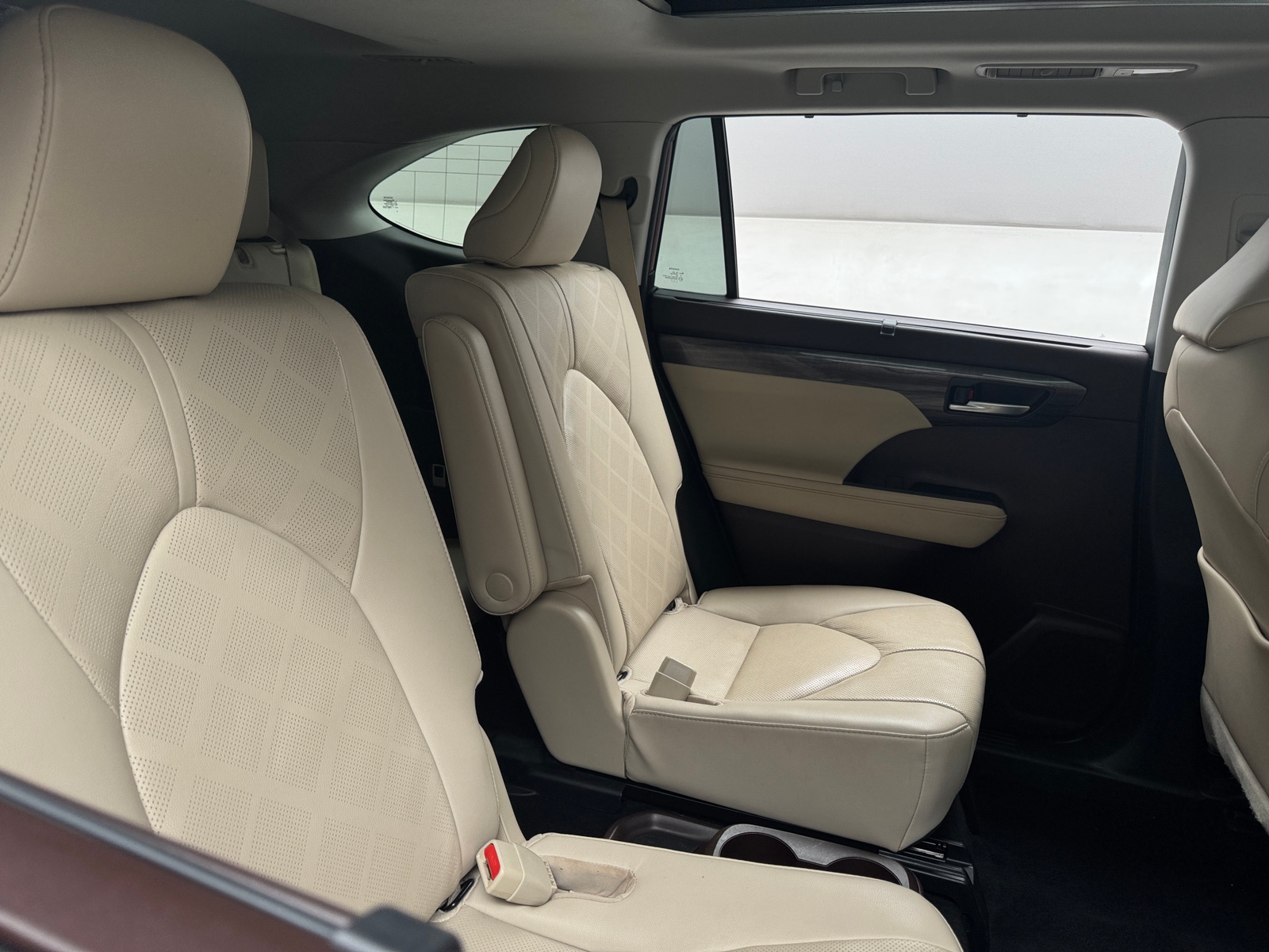 Thumbnail: 2020 Toyota Highlander - 5