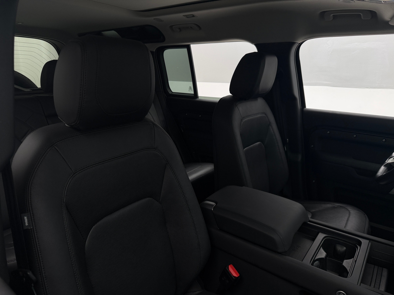 Thumbnail: 2024 Land Rover Defender - 2