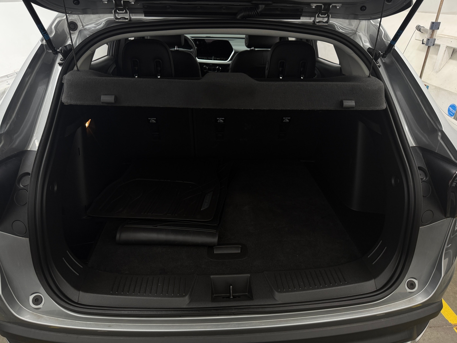 Thumbnail: 2026 Chevrolet Trax - 6