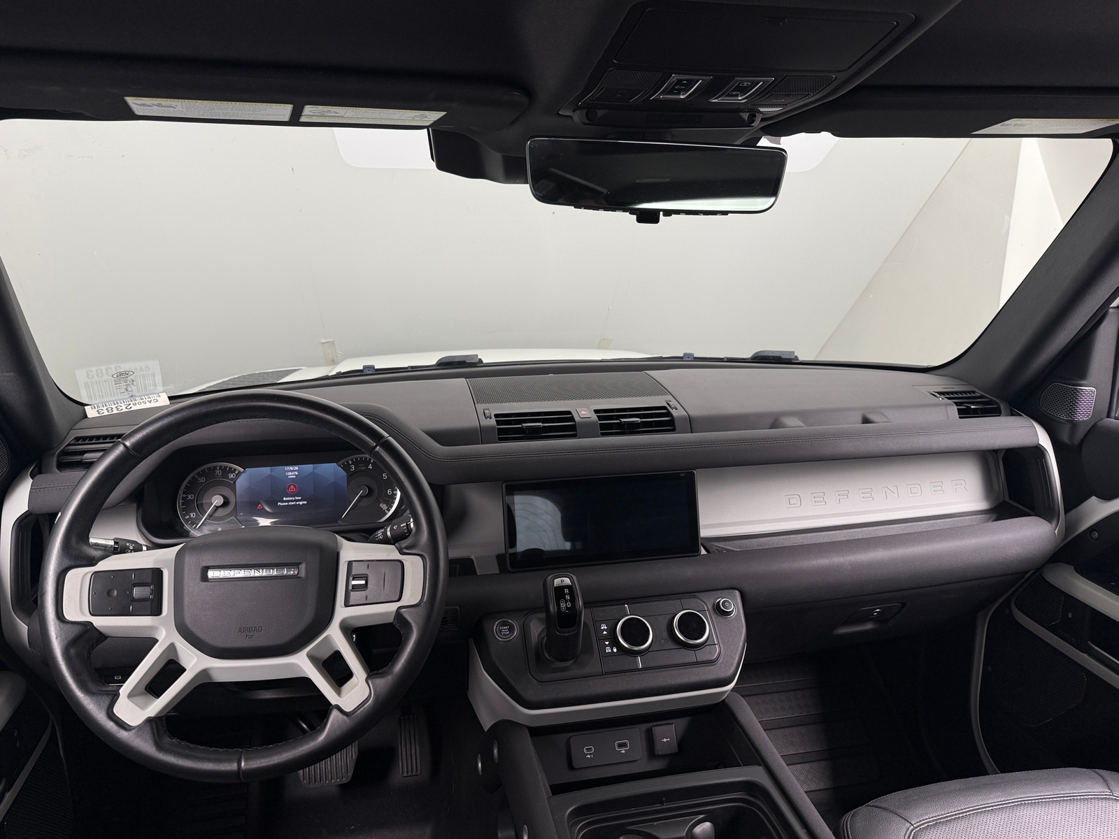 Thumbnail: 2022 Land Rover Defender - 3