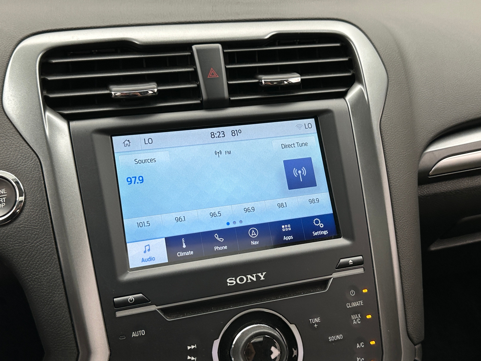 Thumbnail: 2014 Ford Fusion - 3