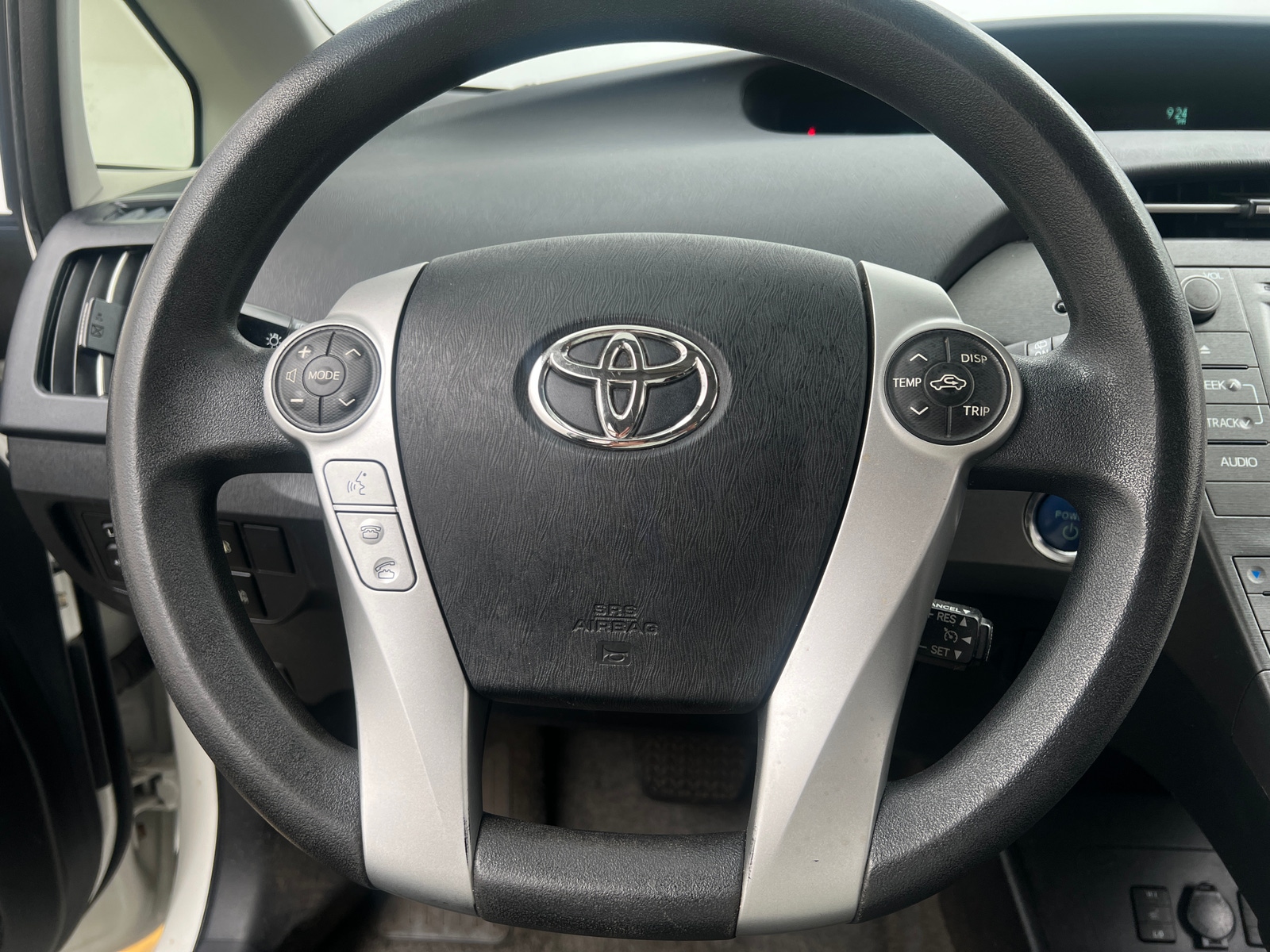 Thumbnail: 2012 Toyota Prius - 5