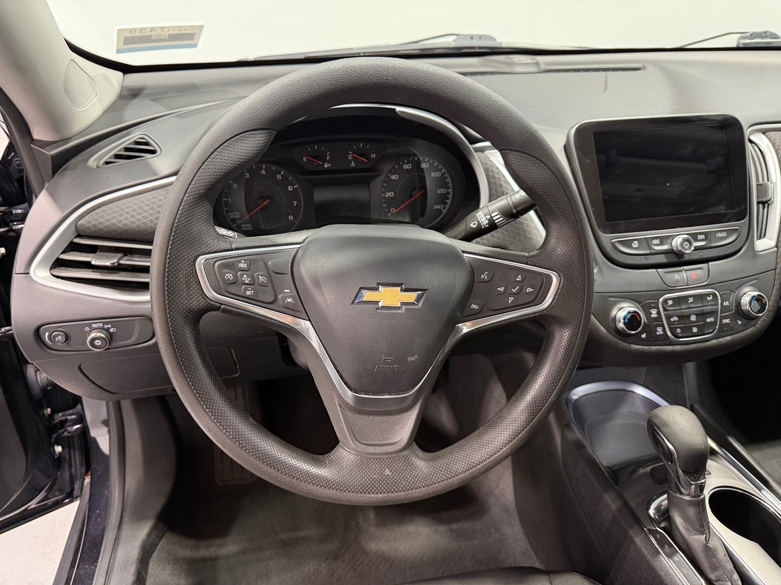 Thumbnail: 2023 Chevrolet Malibu - 5