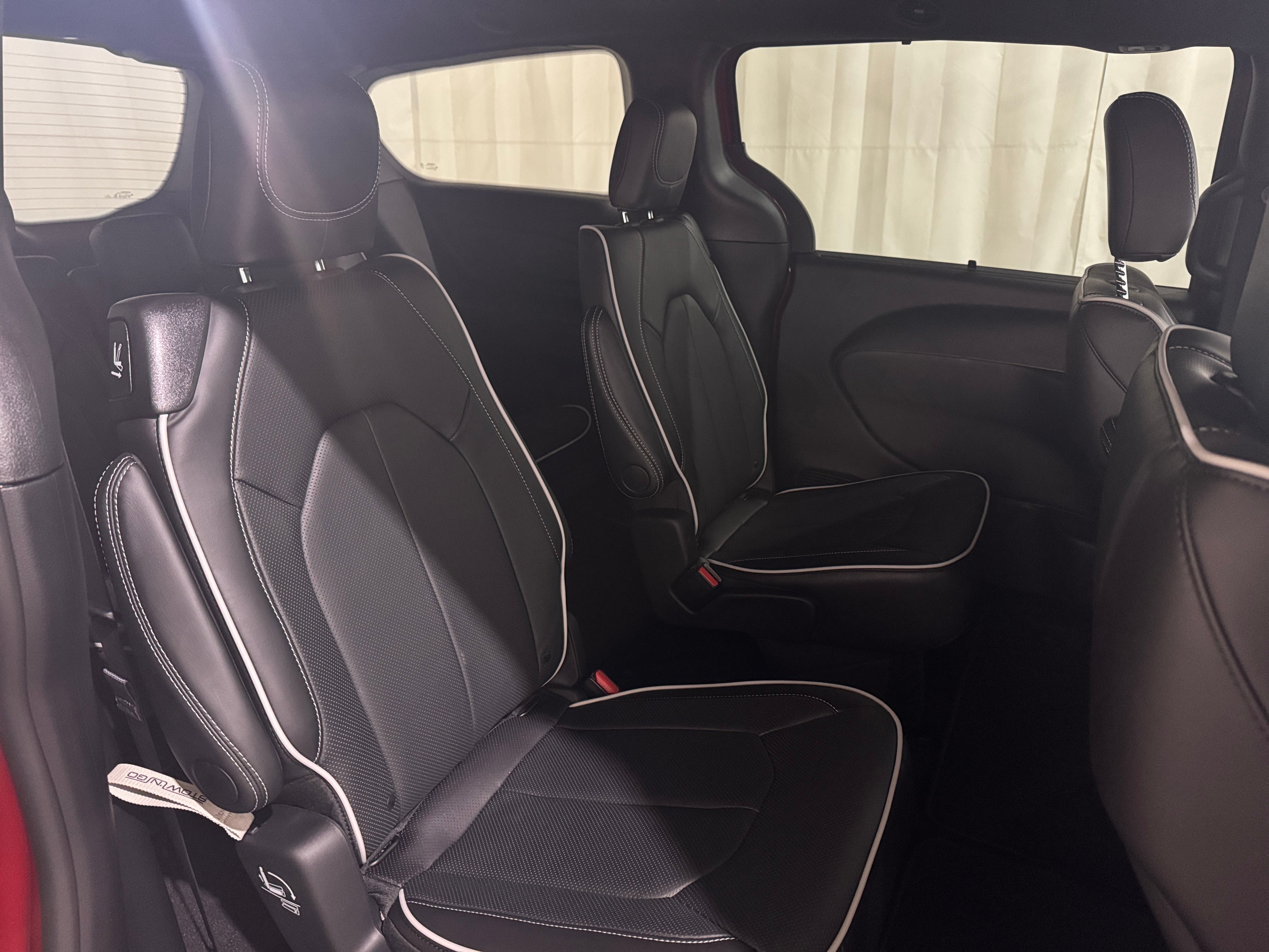 2027 Chrysler Pacifica