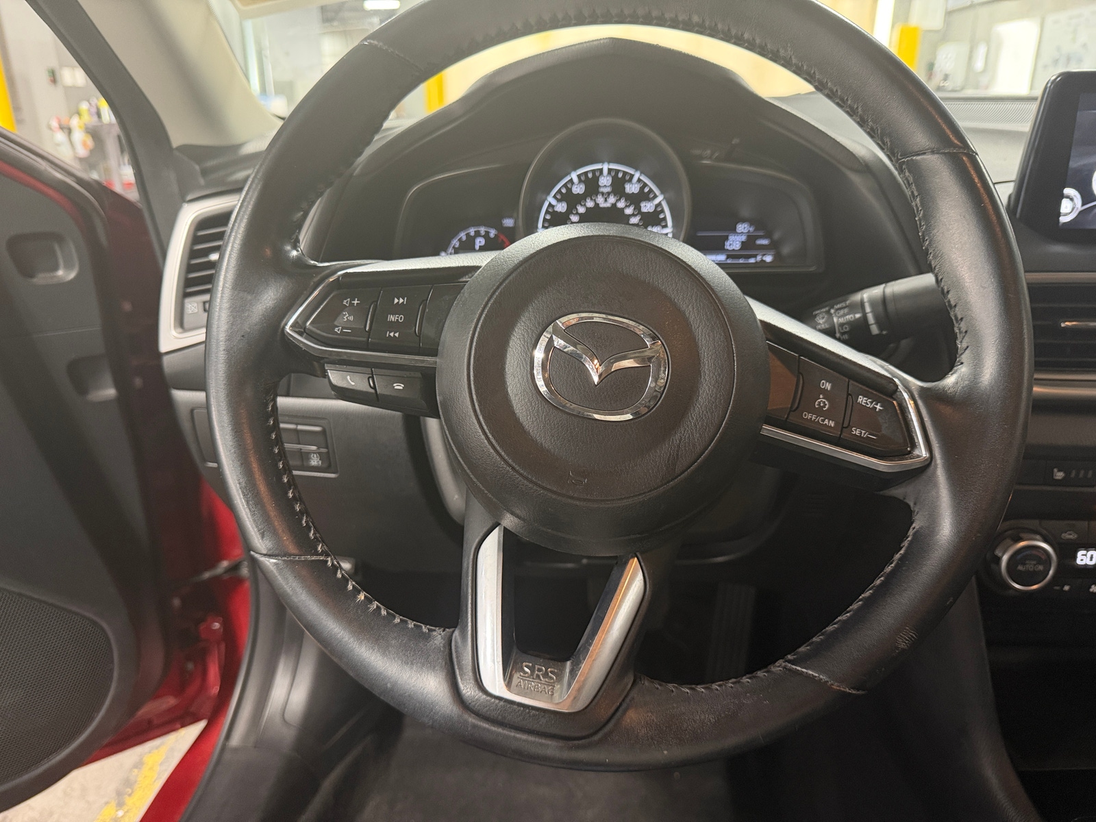 Thumbnail: 2017 Mazda Mazda3 - 4