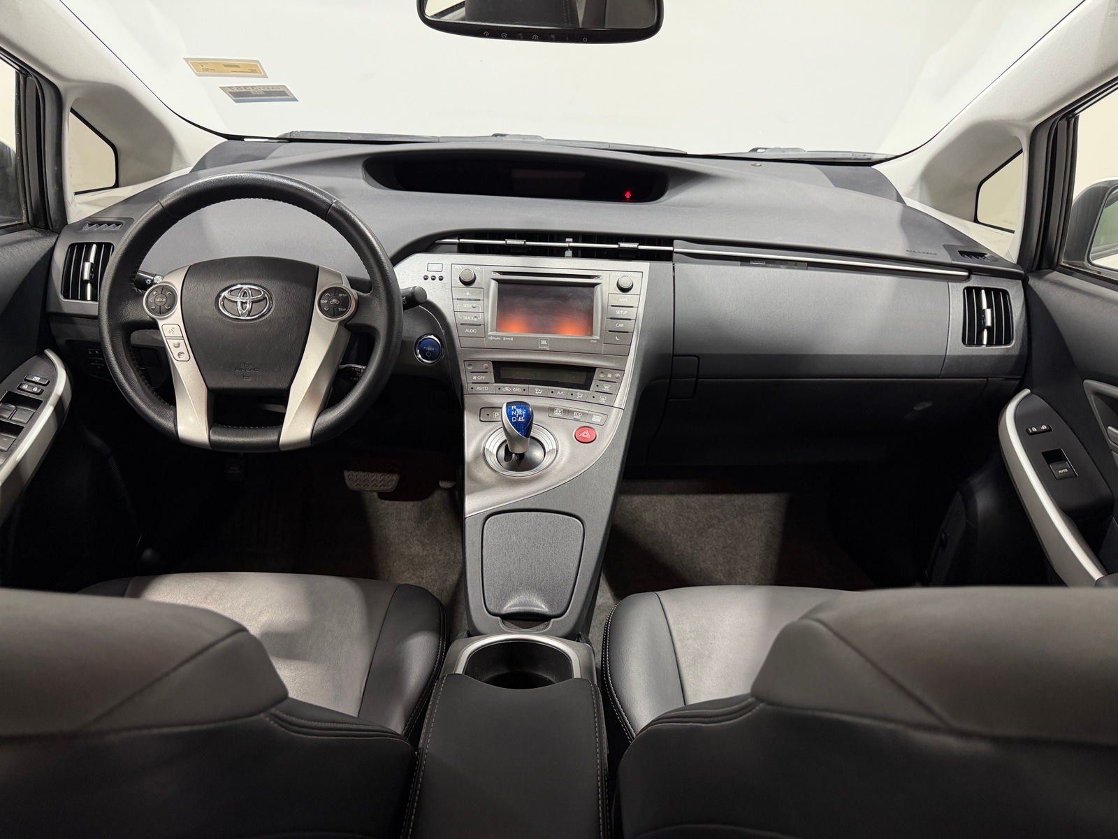 Thumbnail: 2014 Toyota Prius - 3