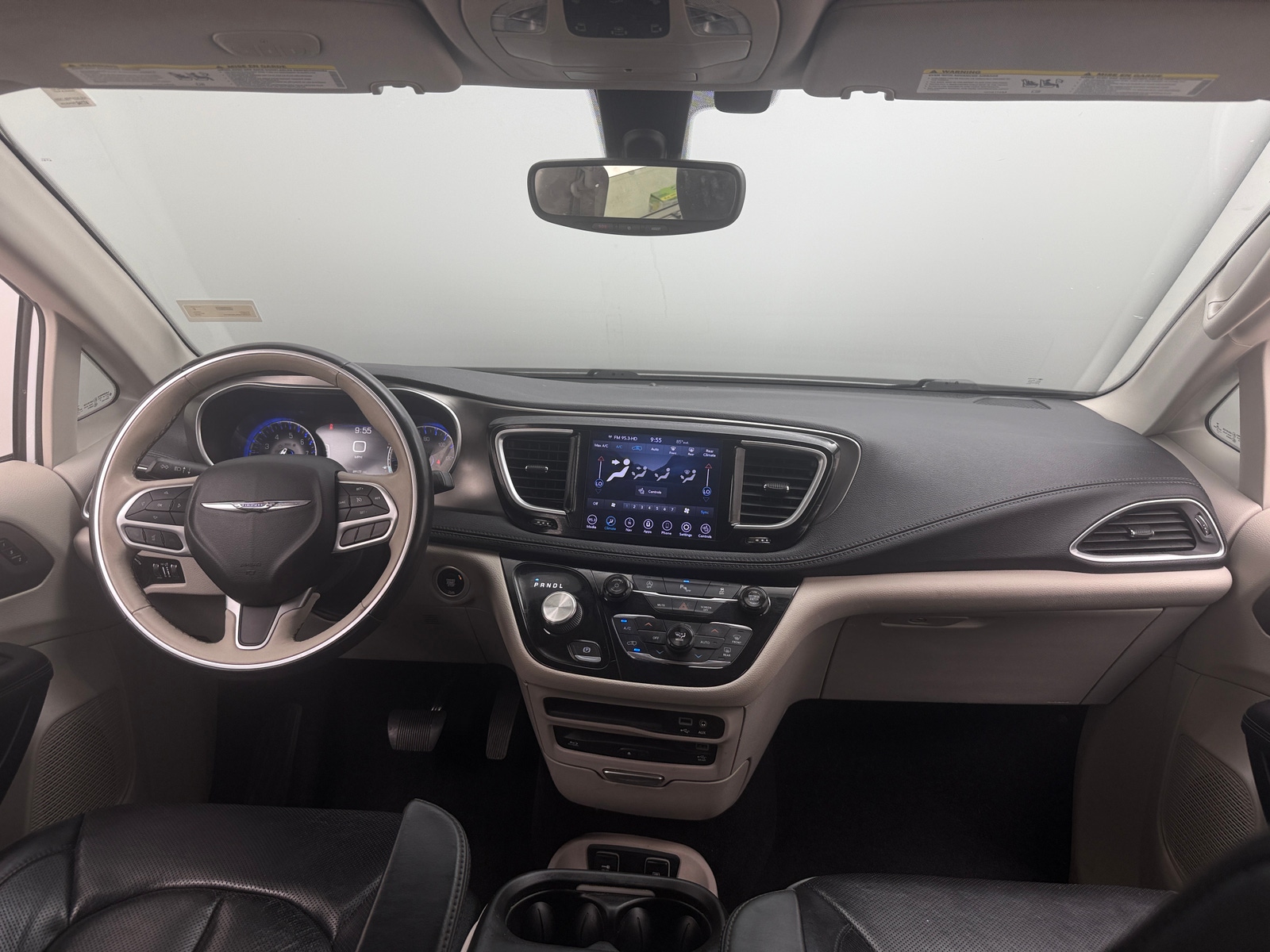 Thumbnail: 2018 Chrysler Pacifica - 2