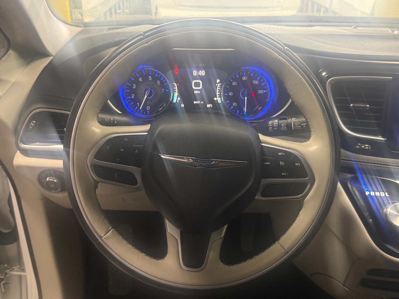 Thumbnail: 2018 Chrysler Pacifica - 4
