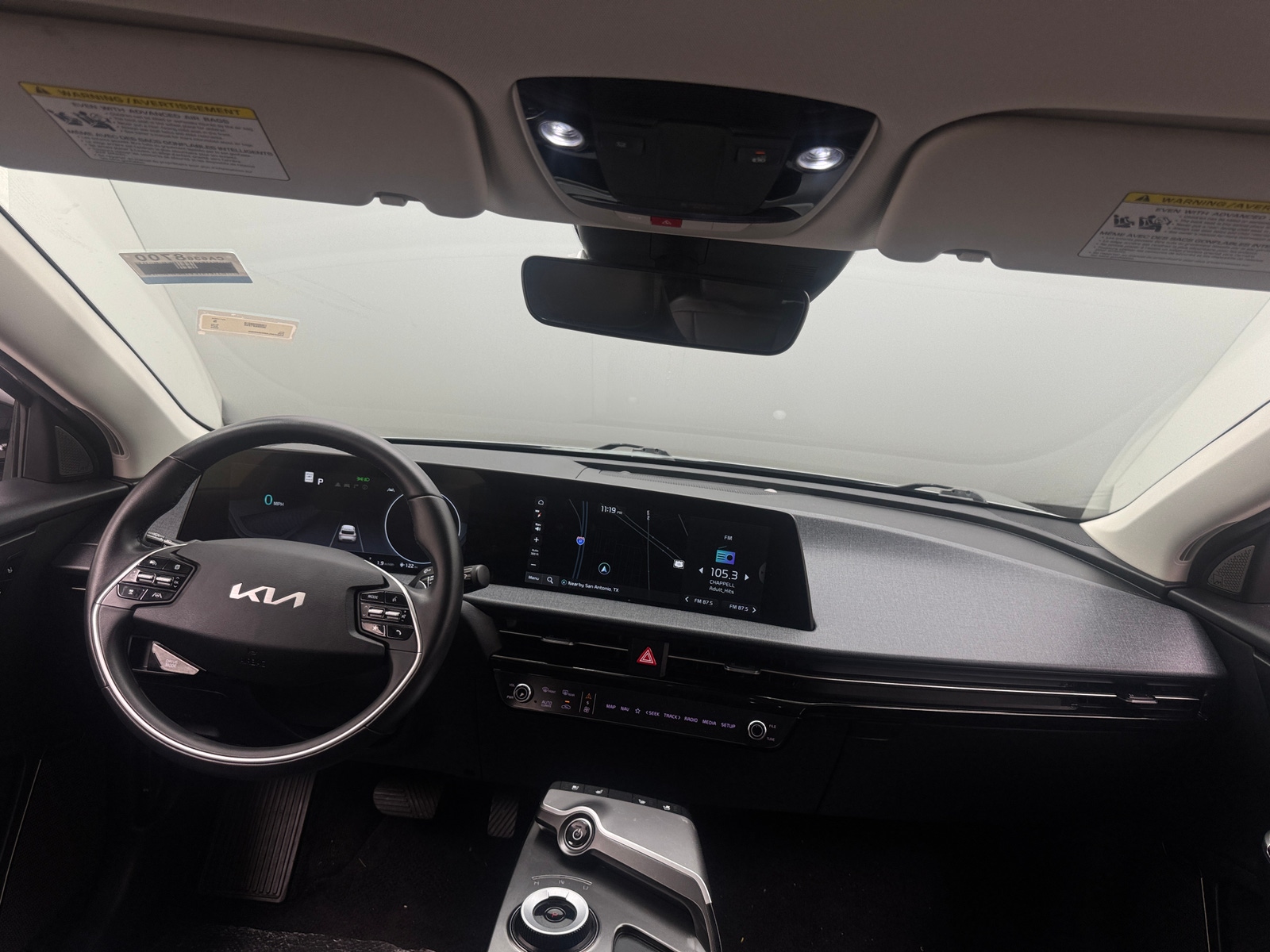Thumbnail: 2022 Kia EV6 - 2