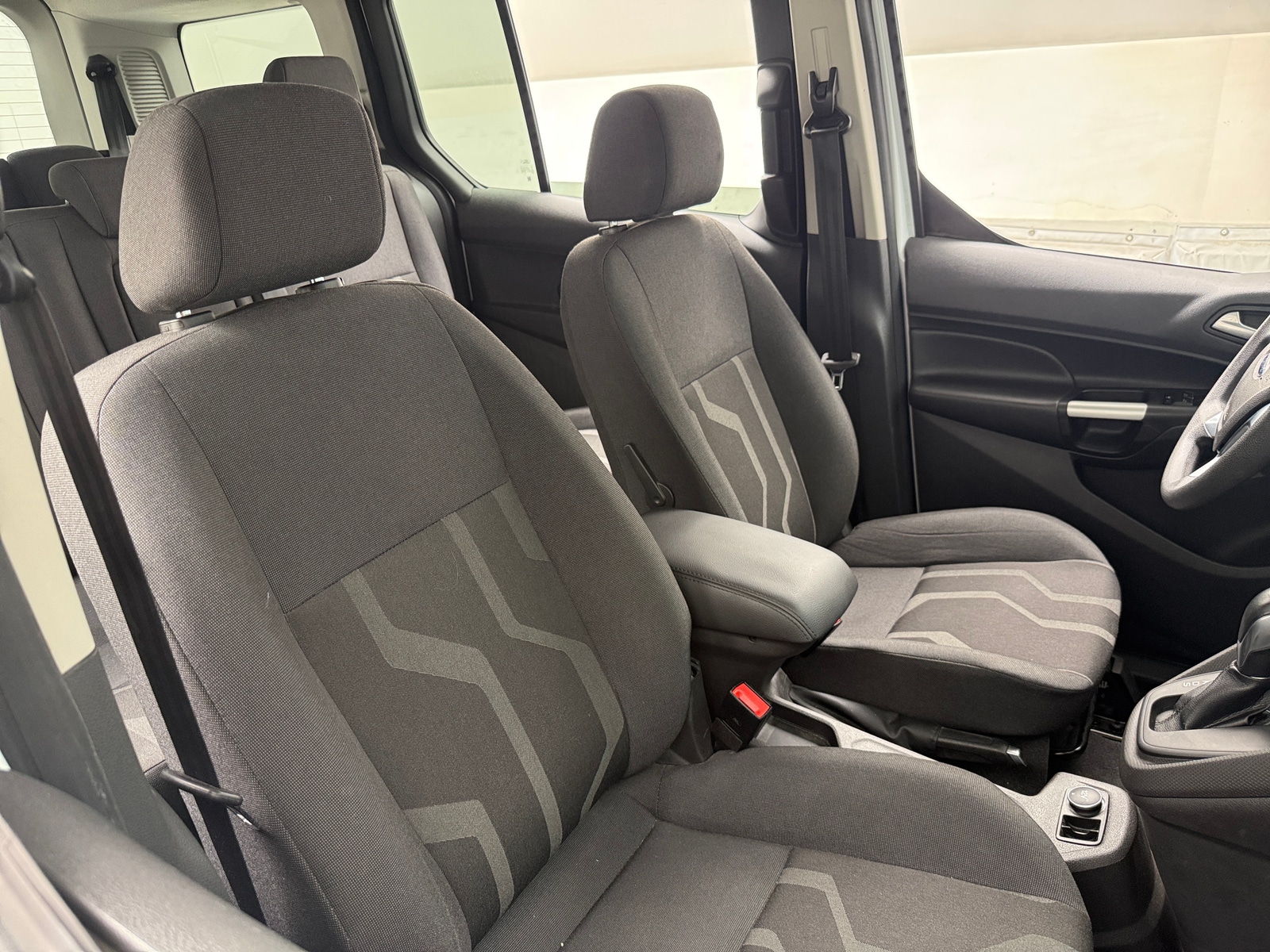 Thumbnail: 2014 Ford Transit Series - 2