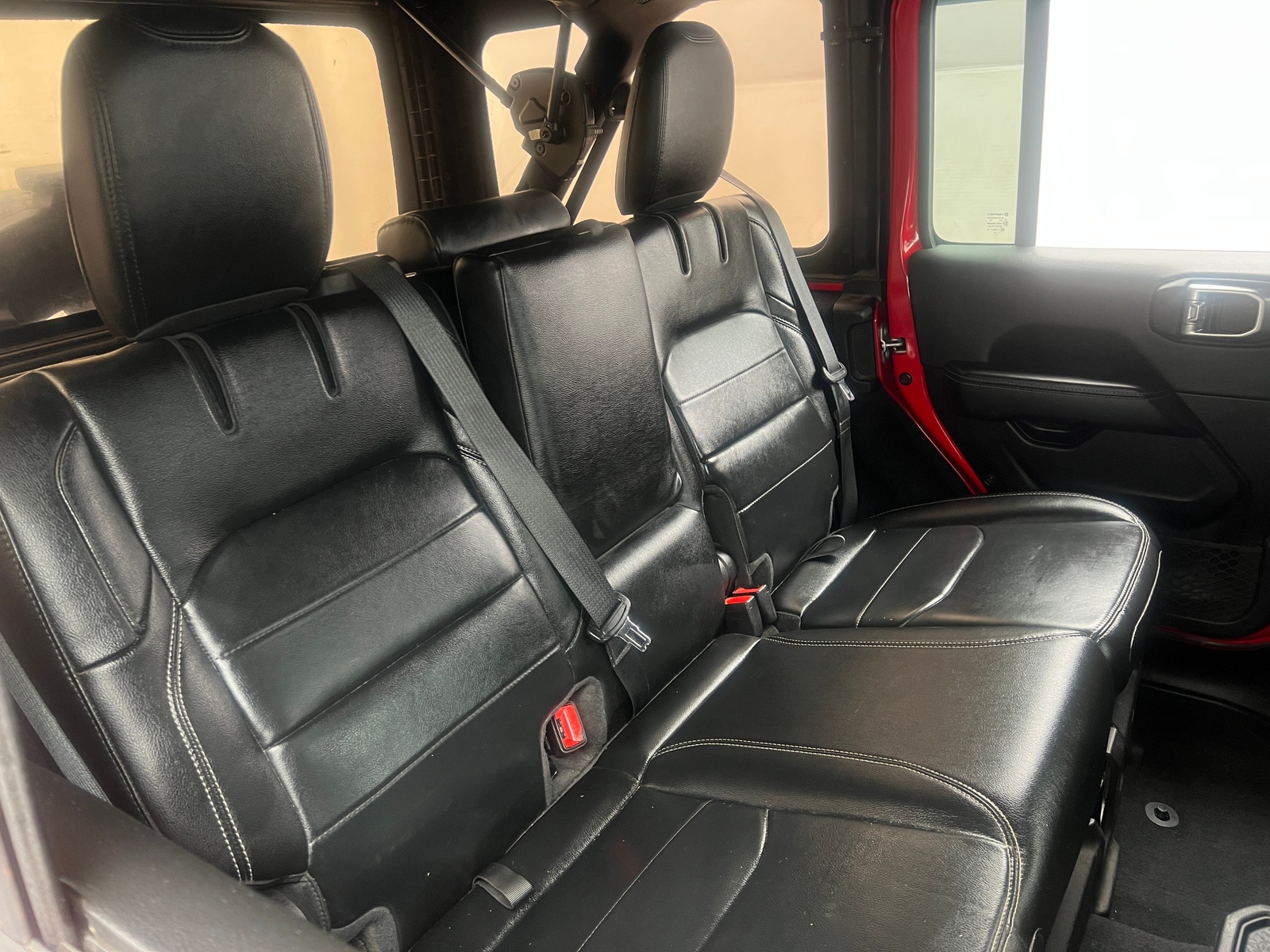 Thumbnail: 2021 Jeep Wrangler - 5