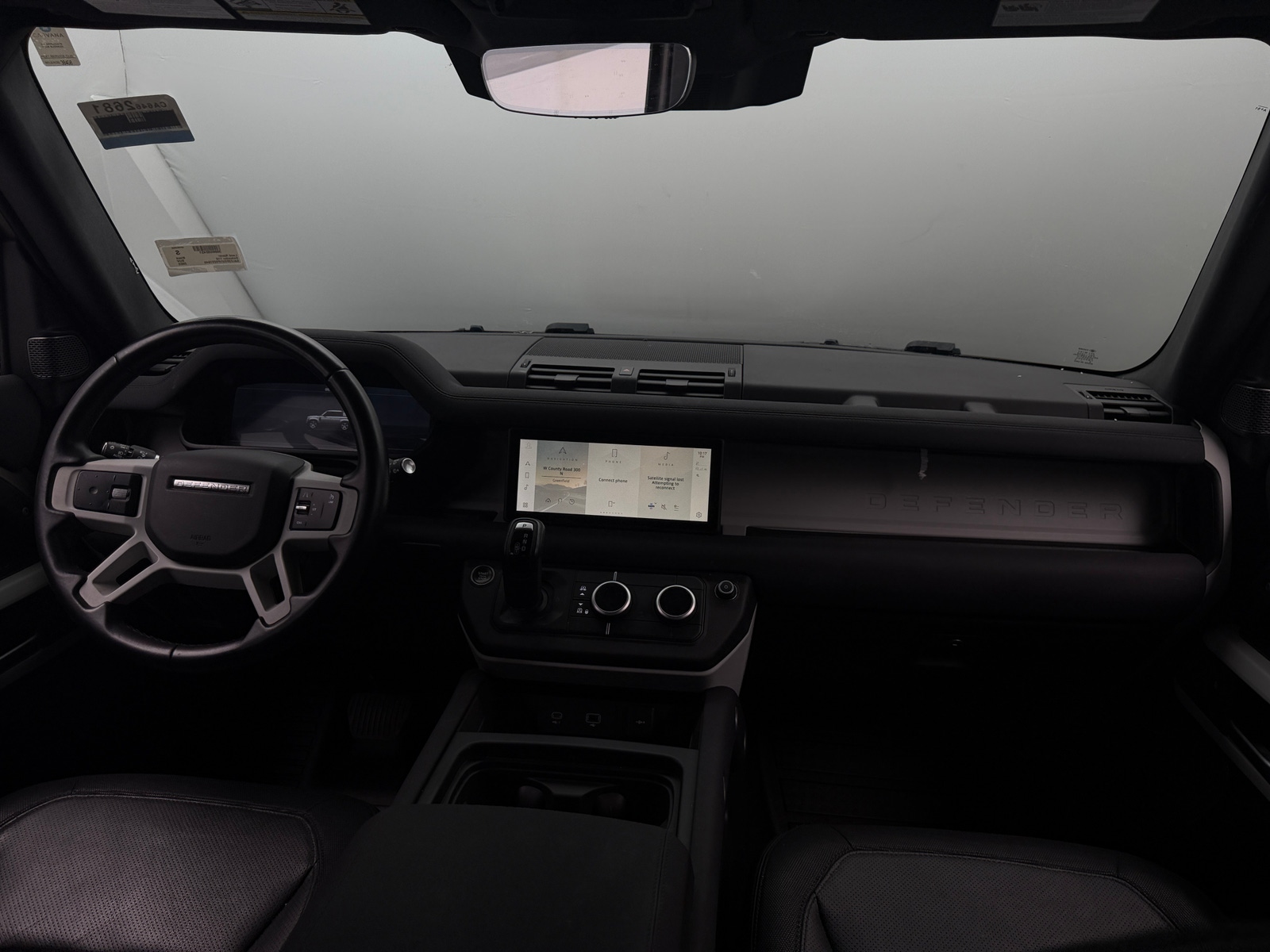 Thumbnail: 2023 Land Rover Defender - 3