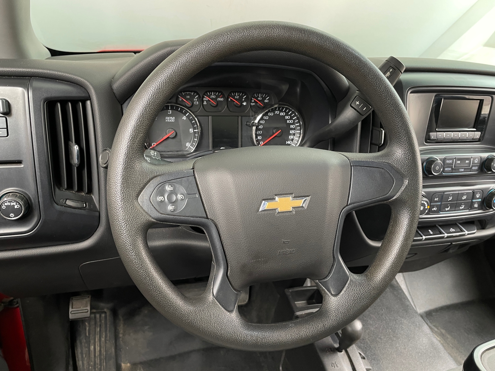 Thumbnail: 2015 Chevrolet Silverado 1500 - 4