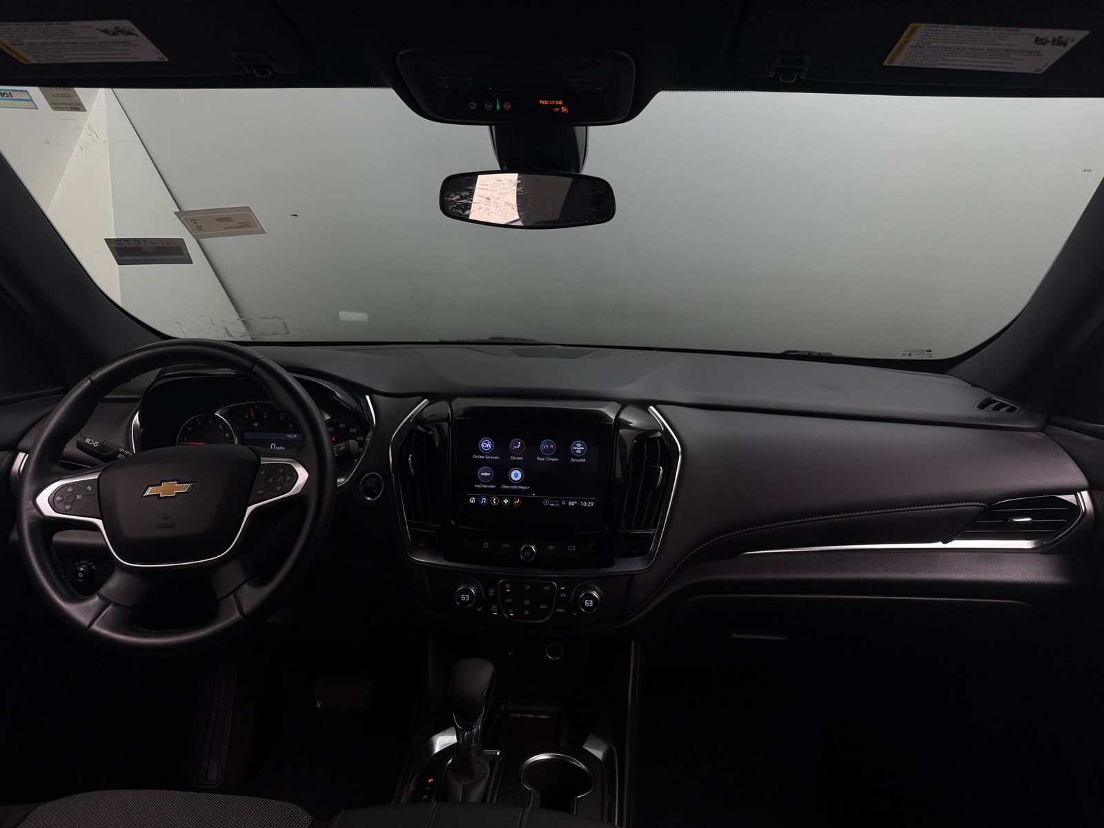 Thumbnail: 2023 Chevrolet Traverse - 3