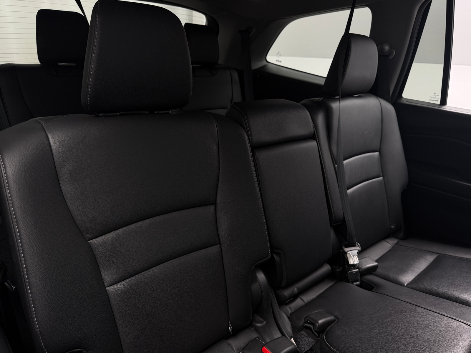 Thumbnail: 2017 Honda Pilot - 5