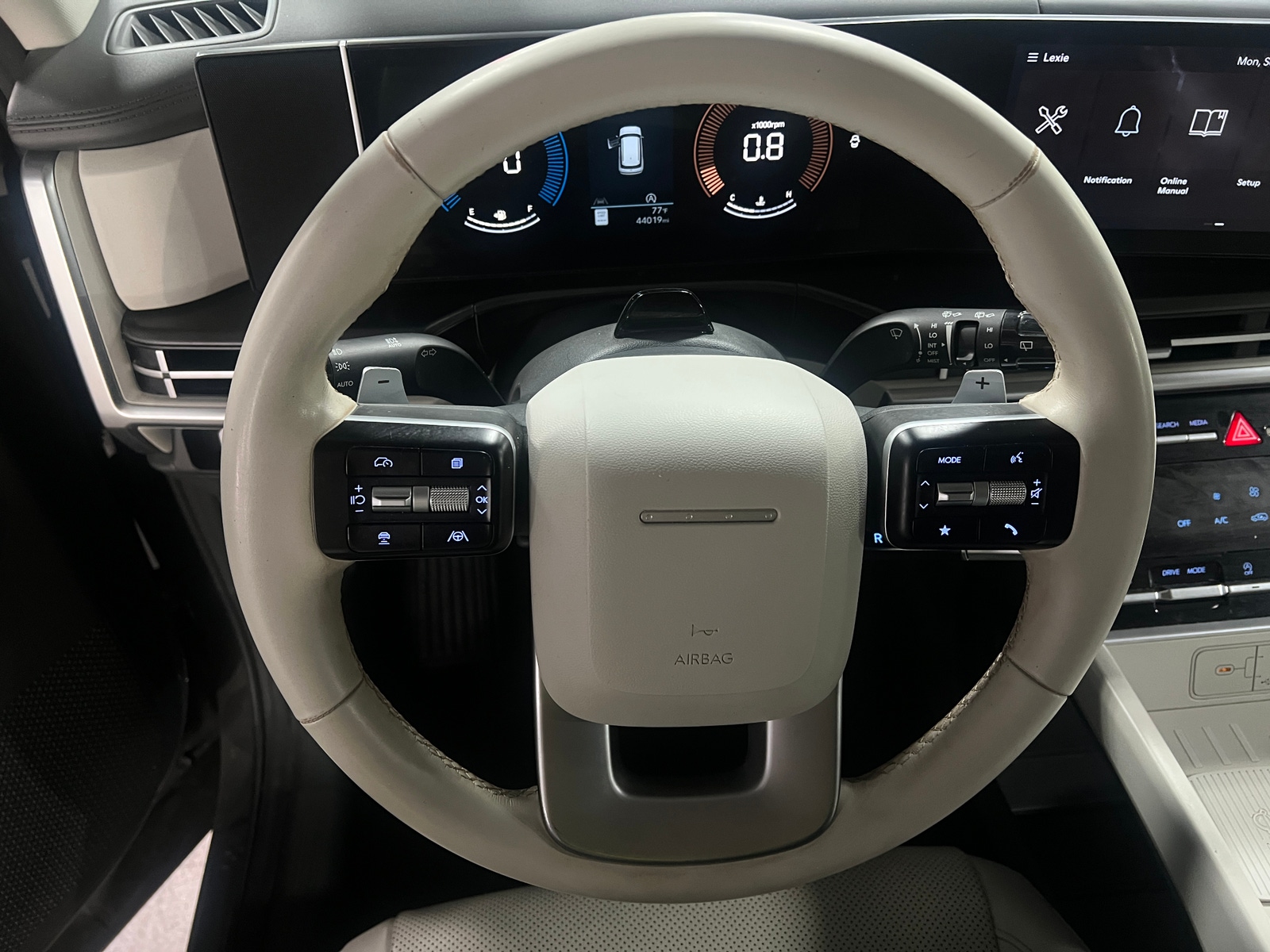 Thumbnail: 2025 Hyundai Santa Fe - 4