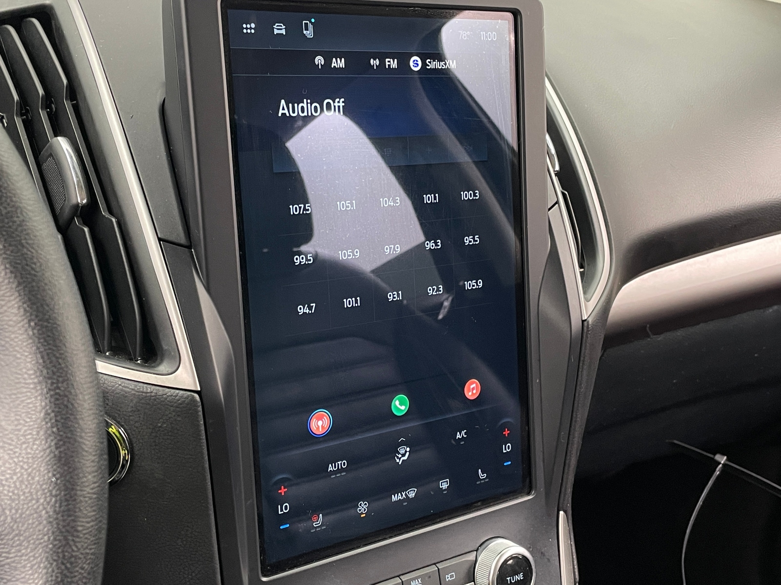 Thumbnail: 2024 Ford Edge - 3