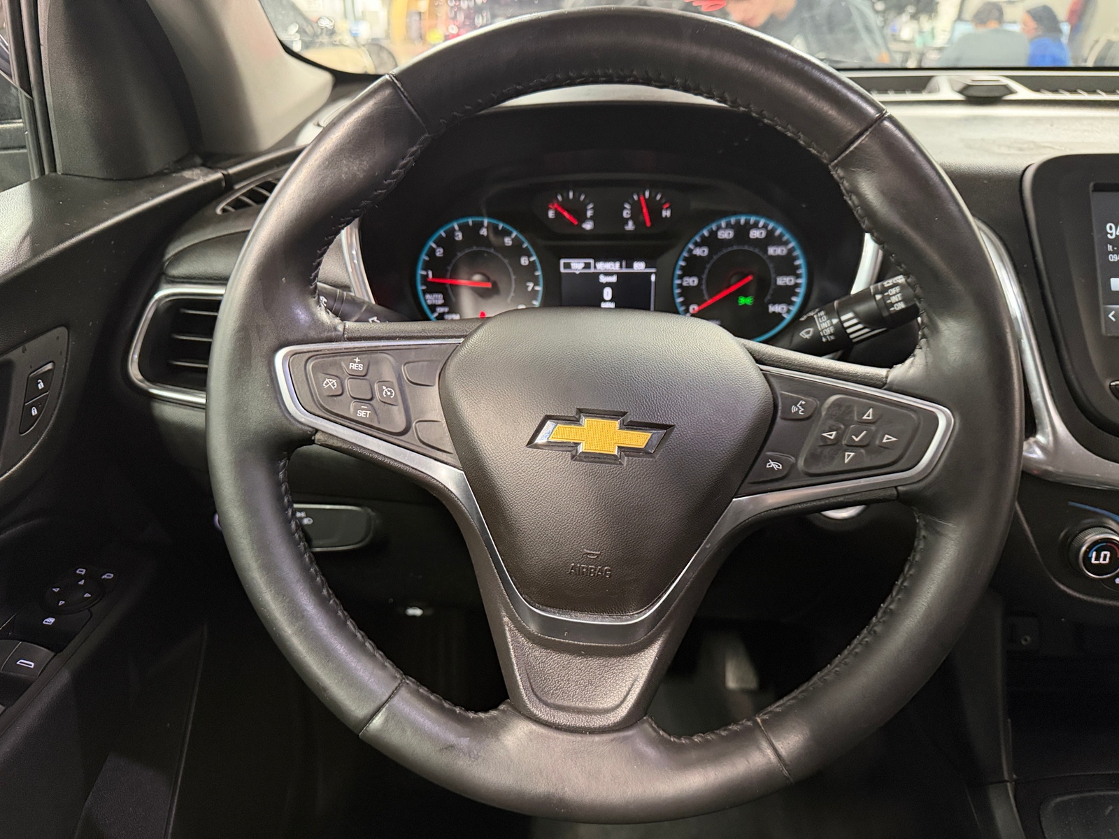 Thumbnail: 2018 Chevrolet Equinox - 5
