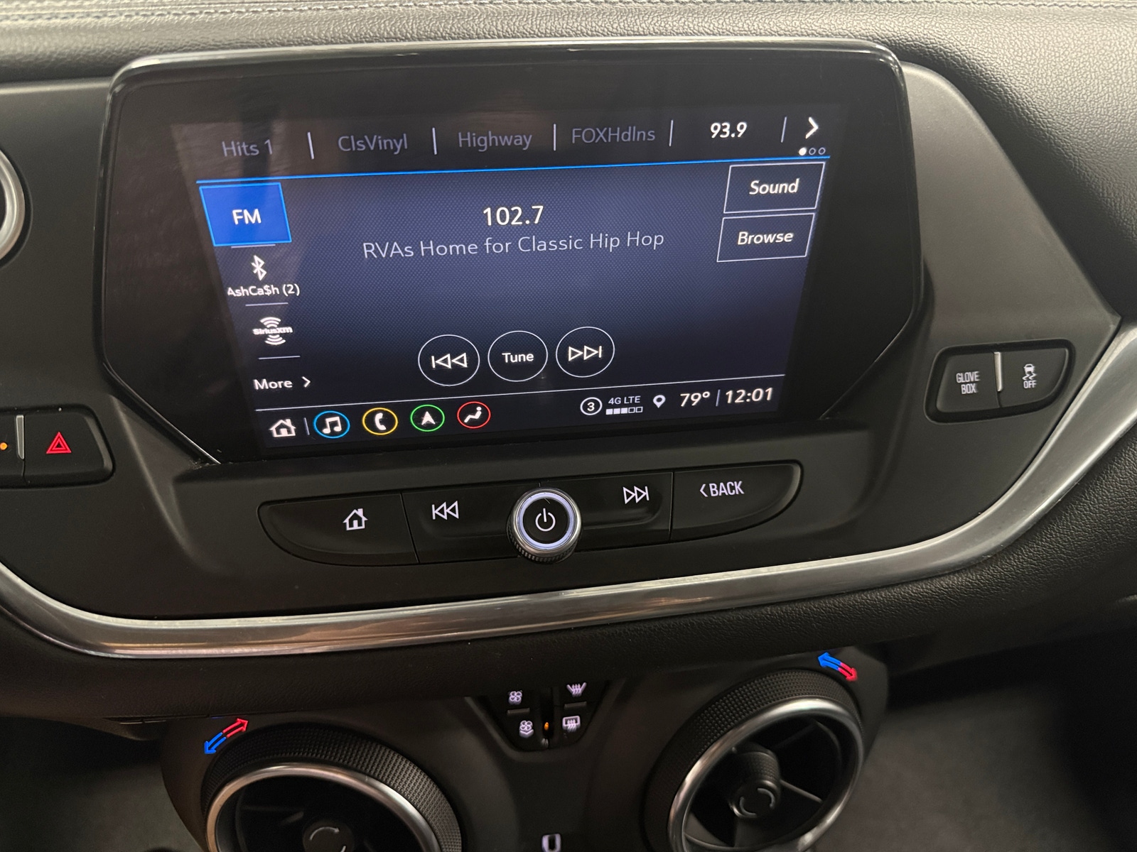 Thumbnail: 2021 Chevrolet Blazer - 3