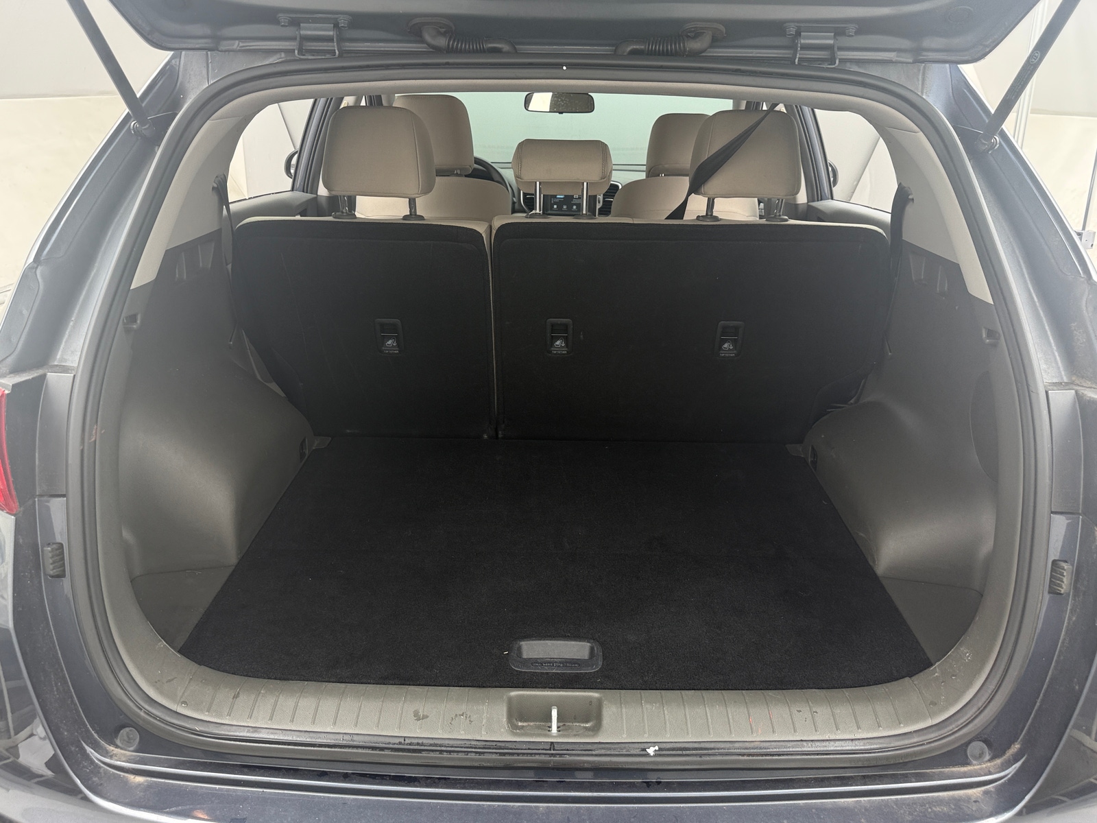 Thumbnail: 2019 Kia Sportage - 7