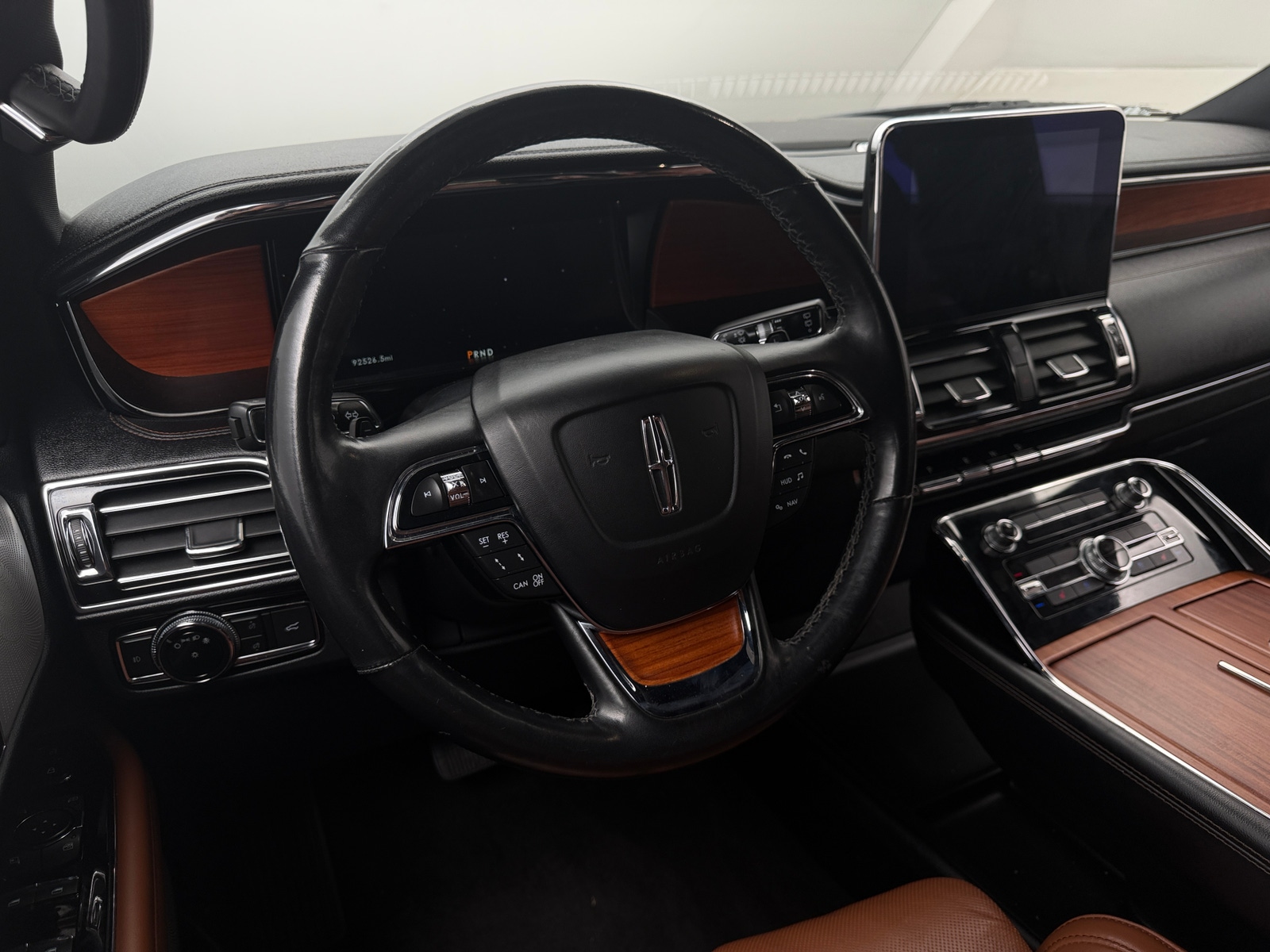 Thumbnail: 2019 Lincoln Navigator L - 4