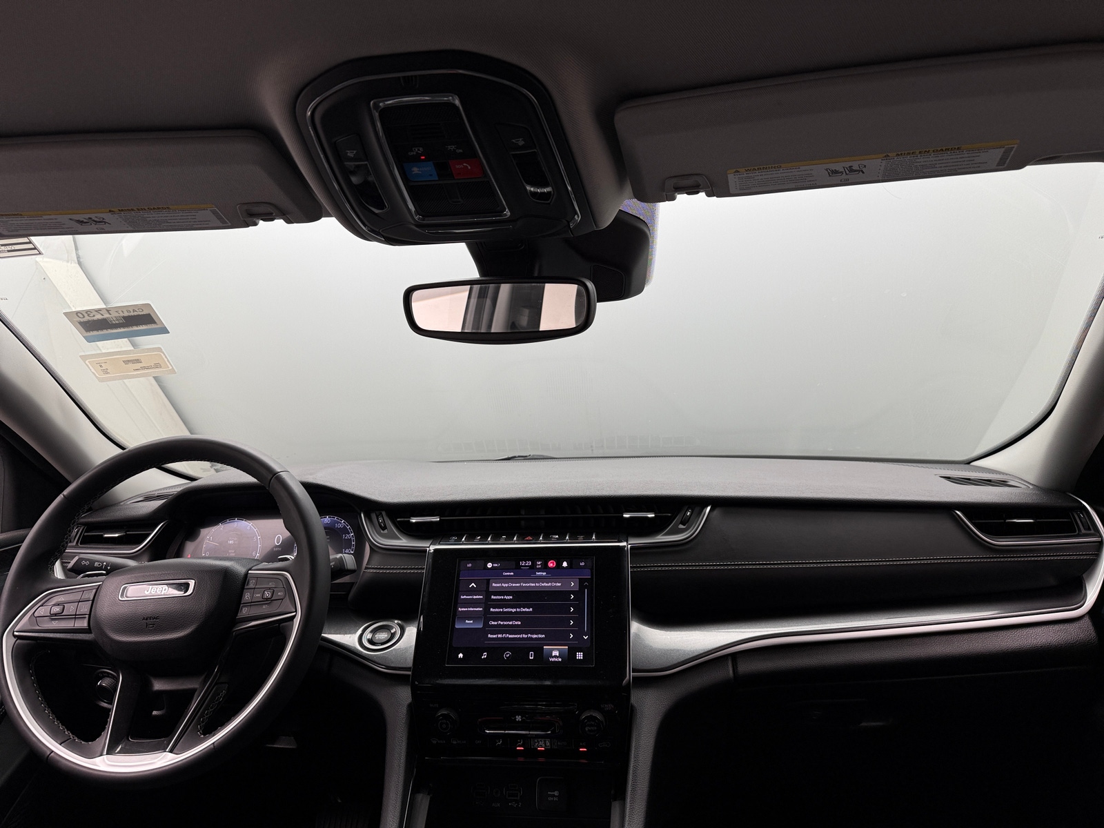 Thumbnail: 2023 Jeep Grand Cherokee - 3
