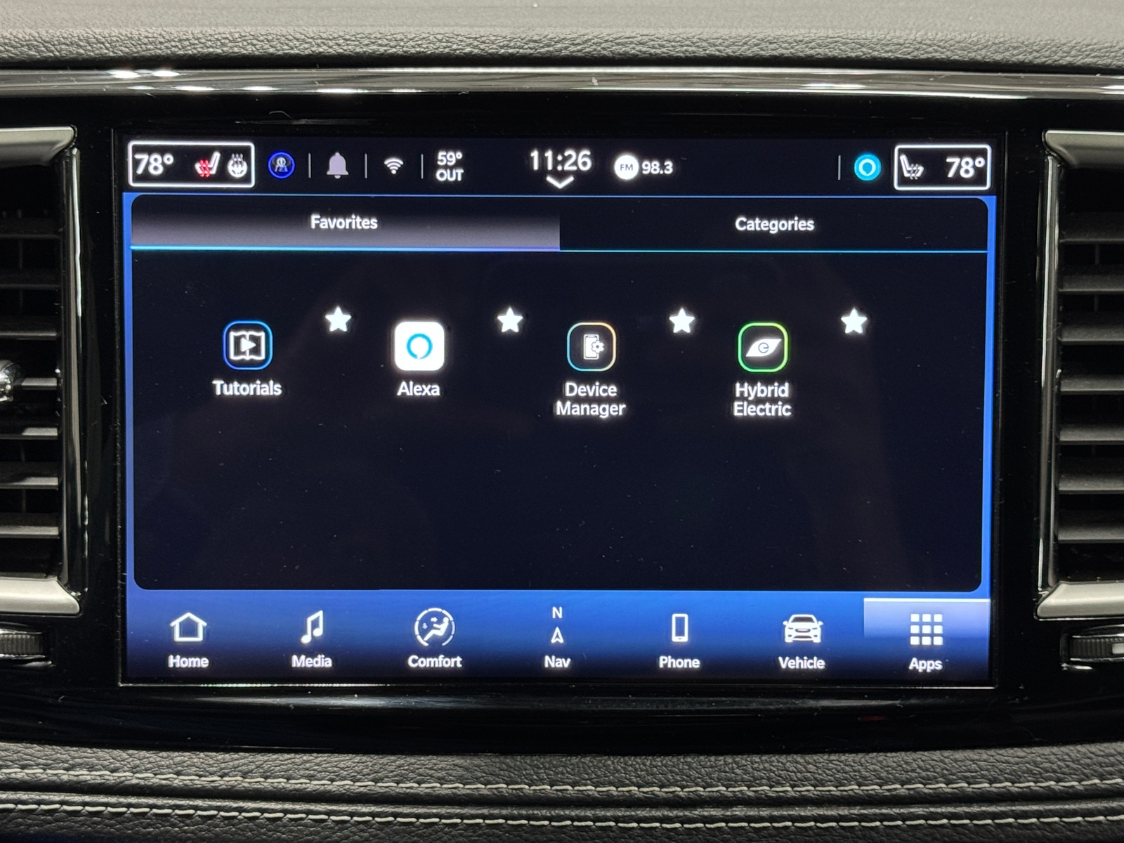 Thumbnail: 2024 Chrysler Pacifica - 3
