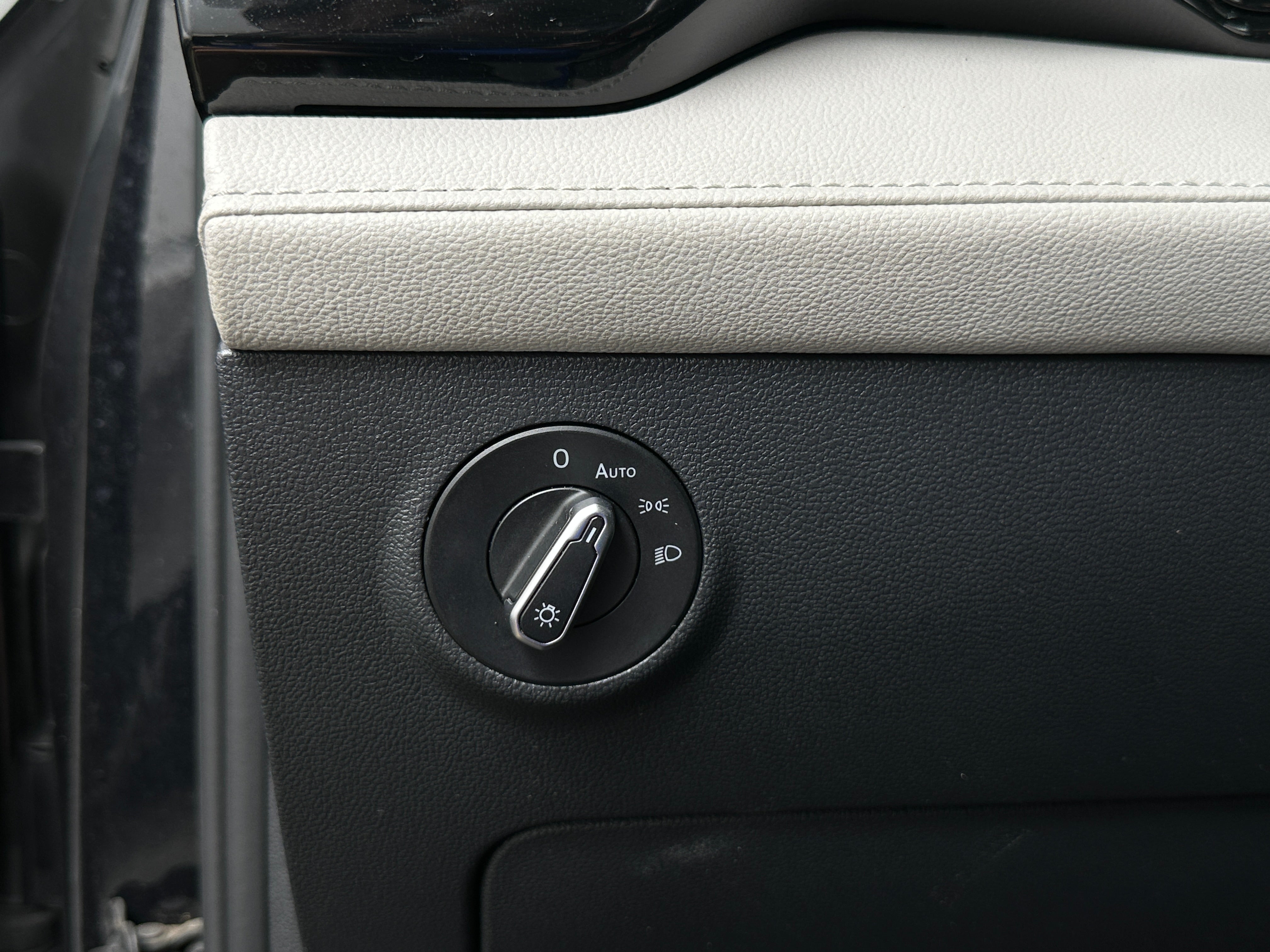 2025 Volkswagen Taos