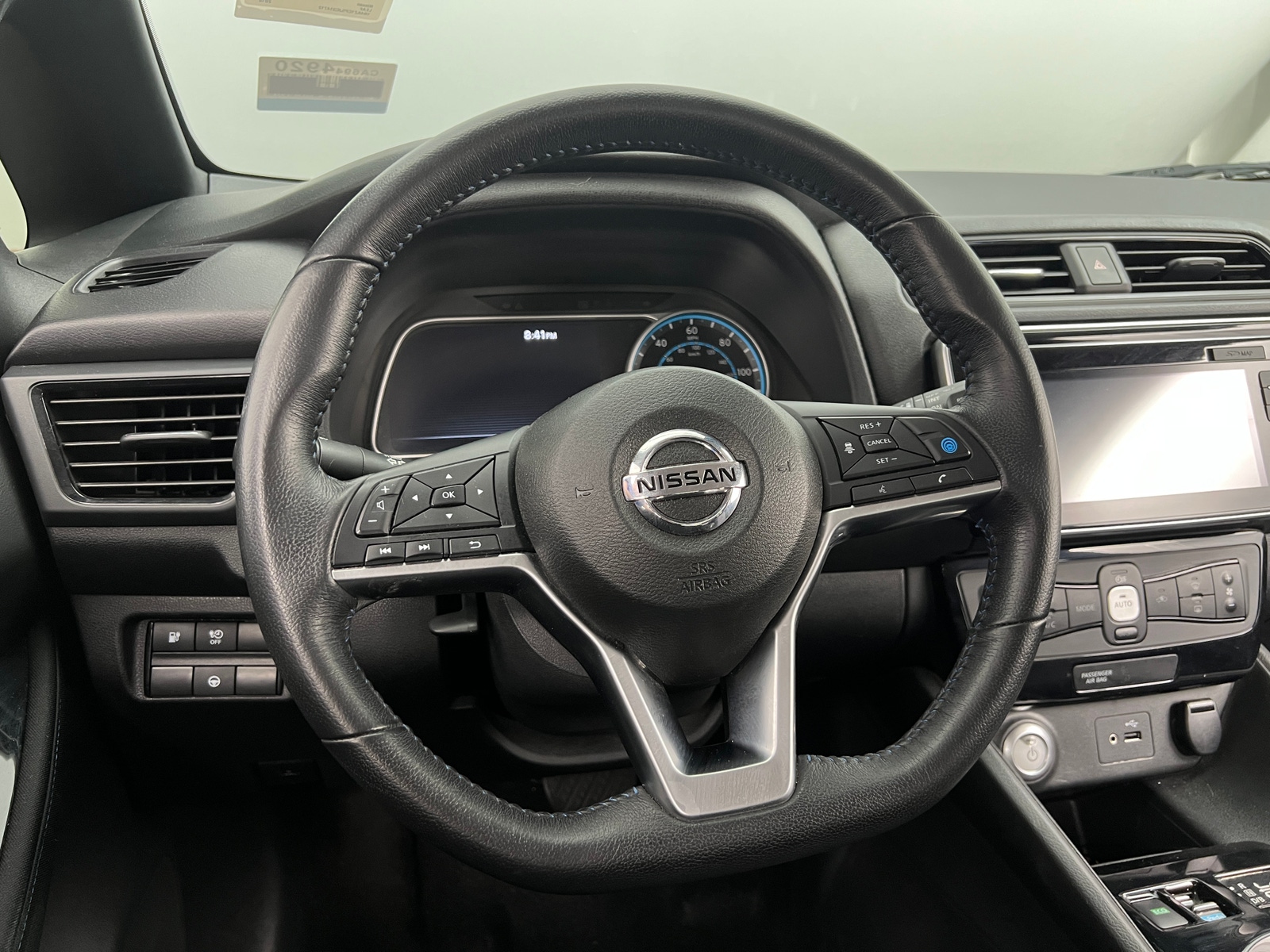 Thumbnail: 2018 Nissan Leaf - 5