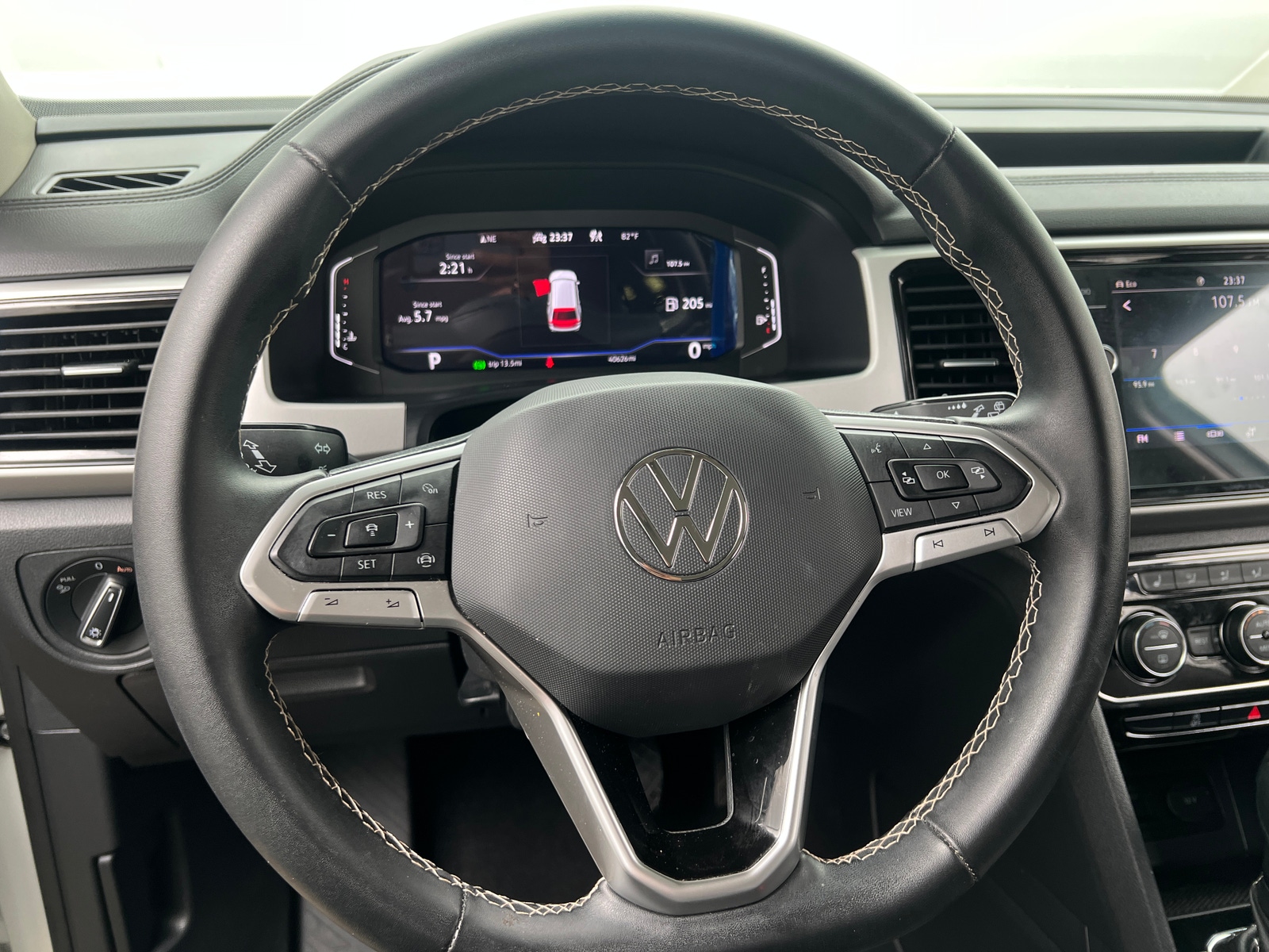 Thumbnail: 2022 Volkswagen Atlas - 5