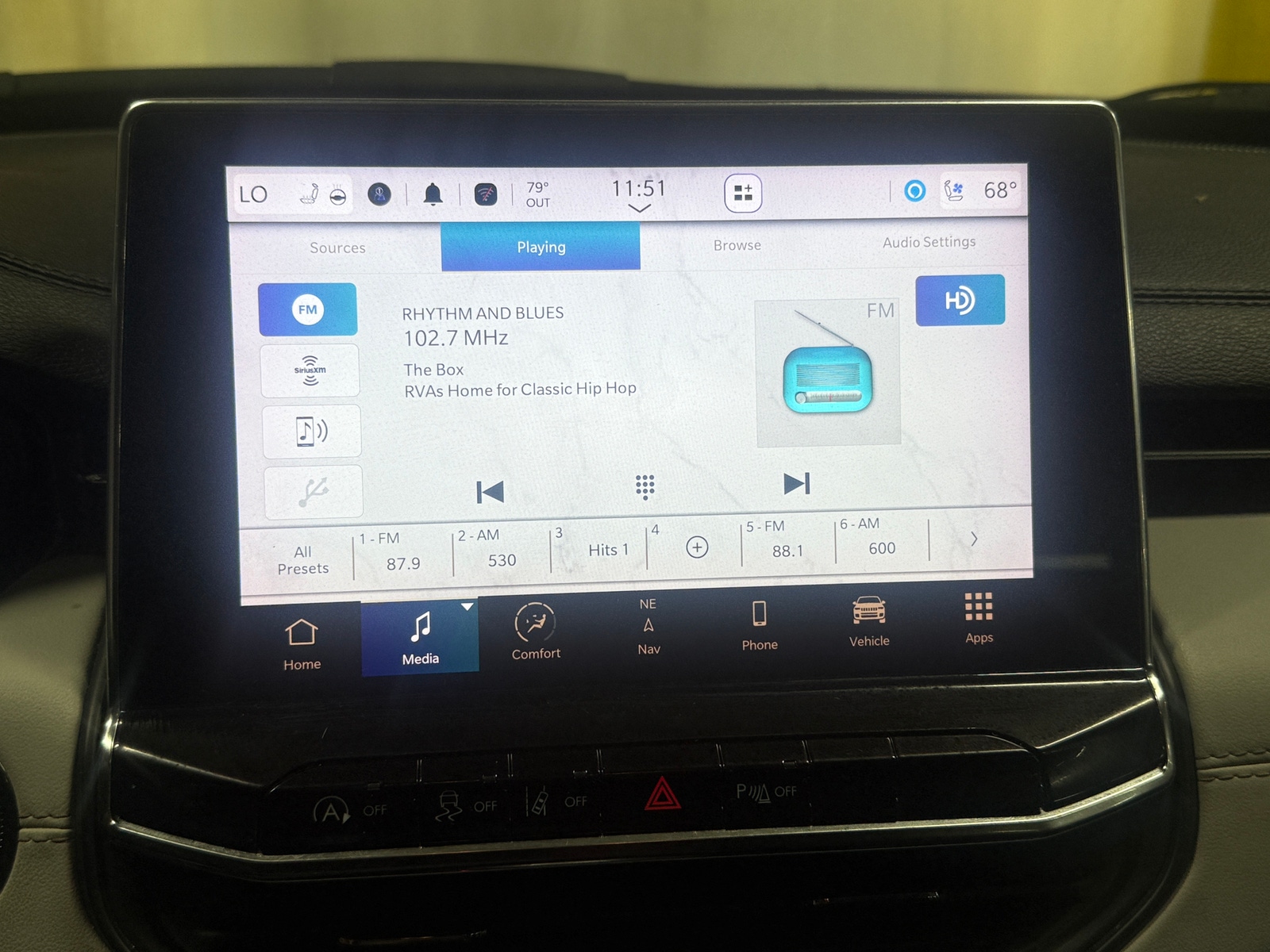 Thumbnail: 2022 Jeep Compass - 3