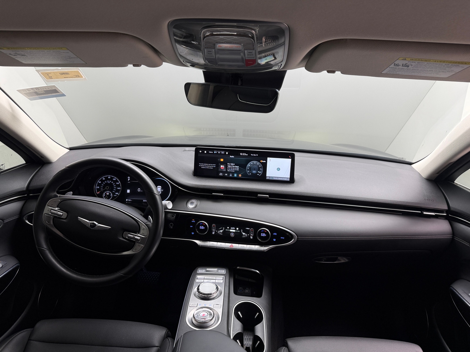 Thumbnail: 2023 Genesis GV70 - 2