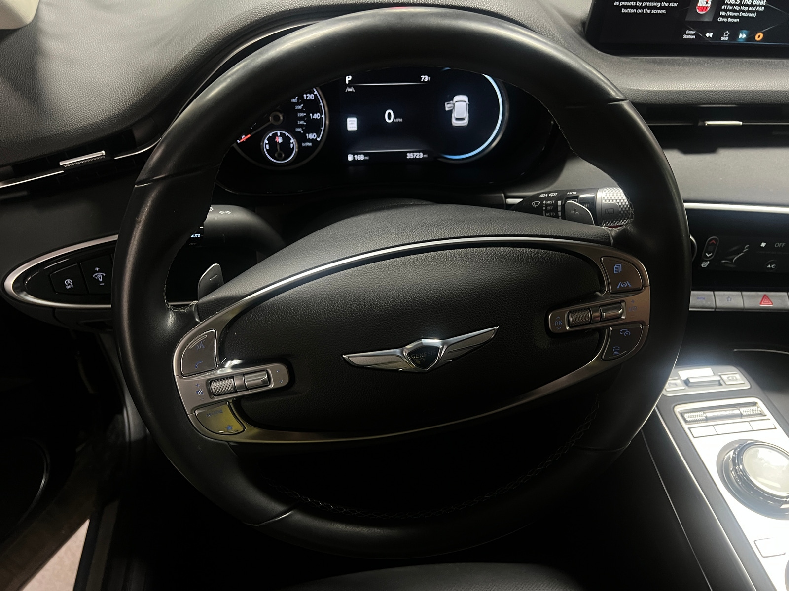 Thumbnail: 2023 Genesis GV70 - 4