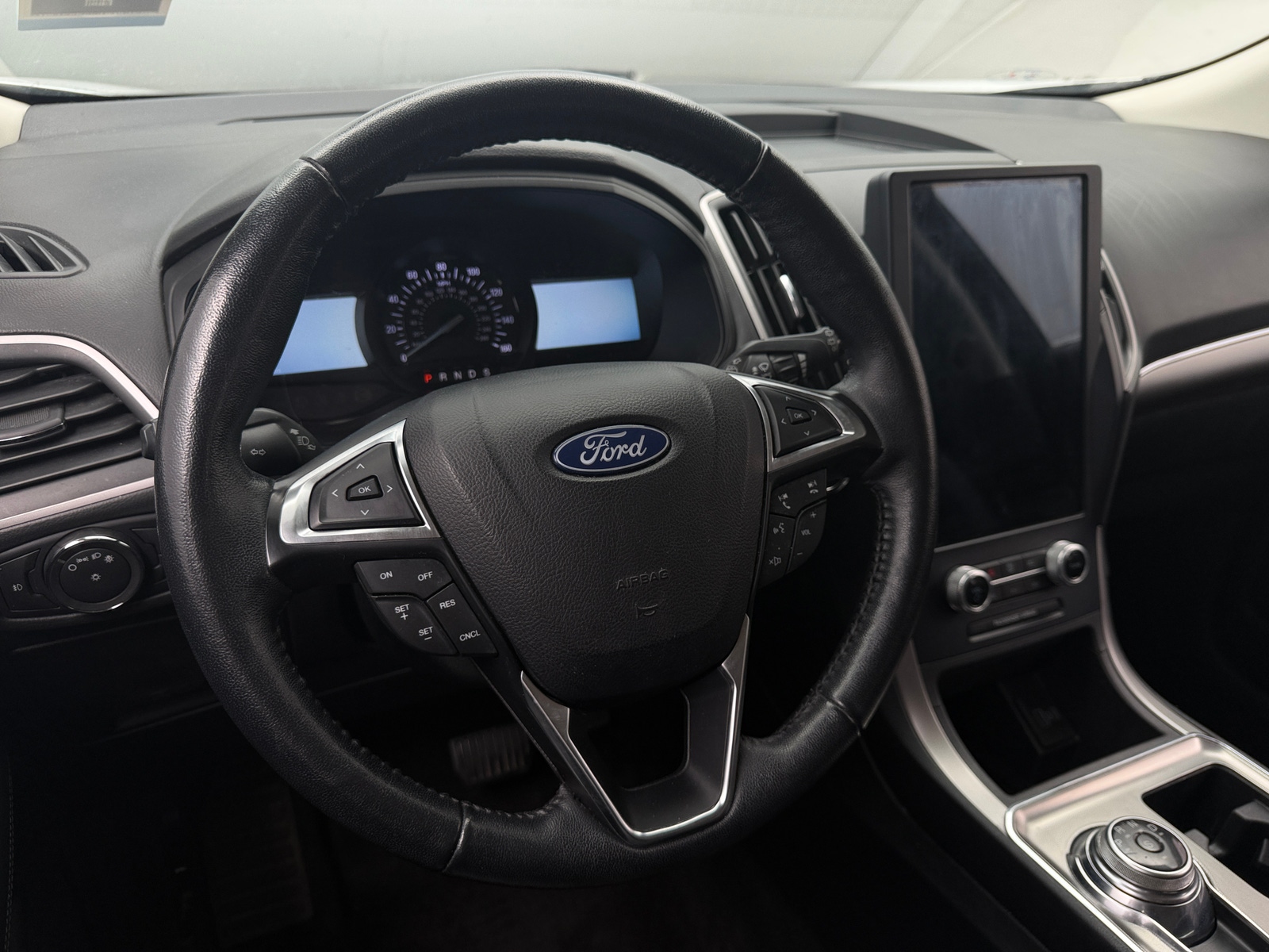 Thumbnail: 2022 Ford Edge - 4