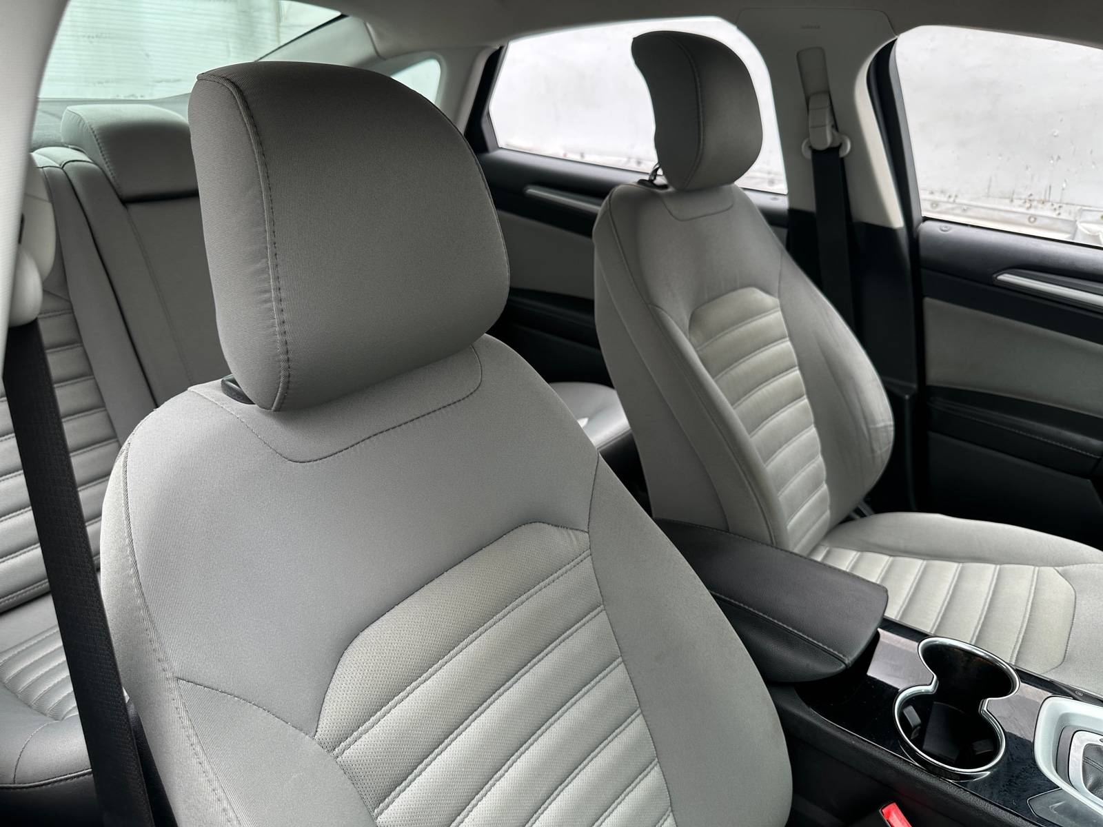 Thumbnail: 2015 Ford Fusion - 2