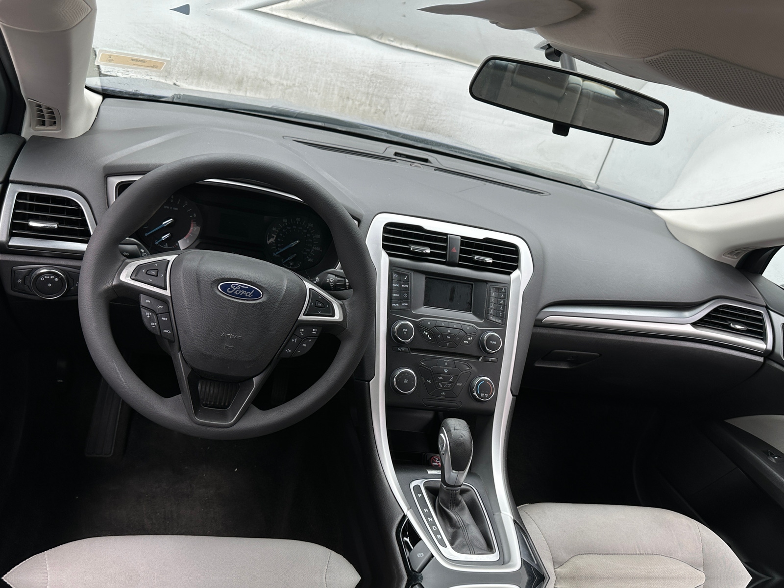 Thumbnail: 2015 Ford Fusion - 3