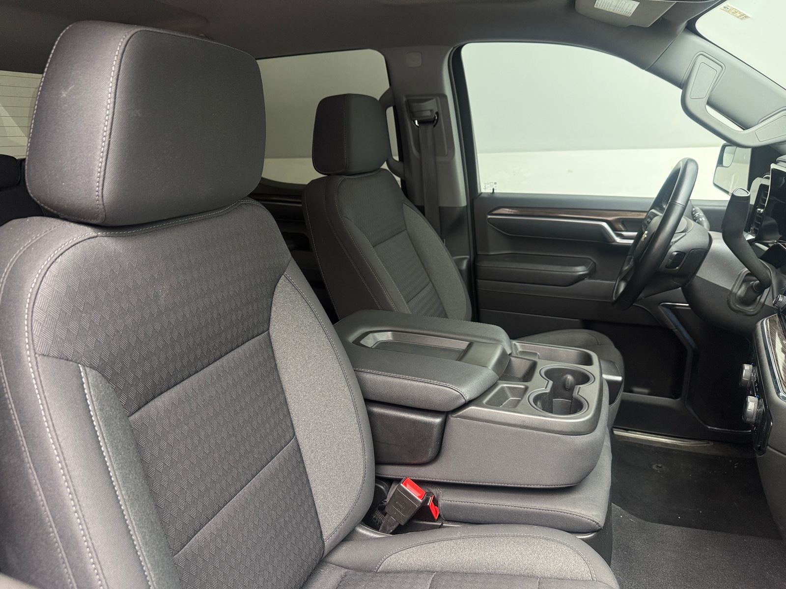 Thumbnail: 2023 Chevrolet Silverado 1500 - 2