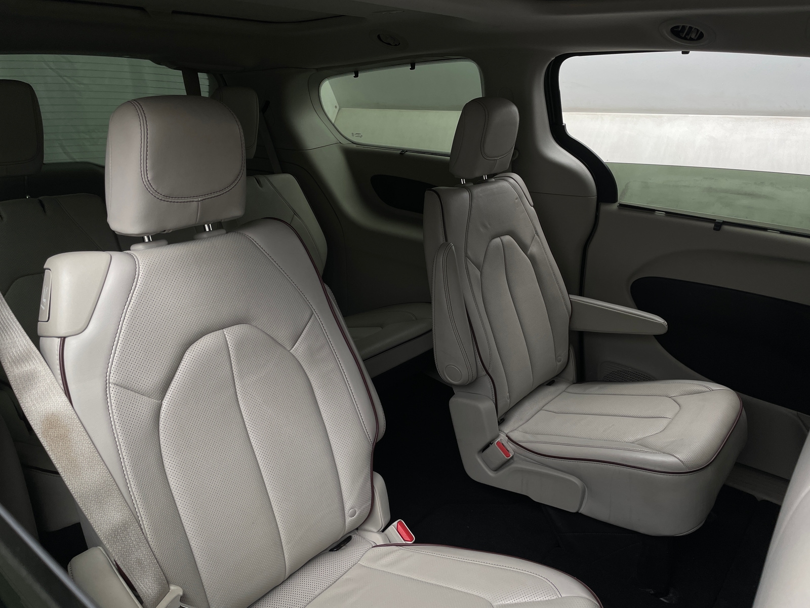 Thumbnail: 2019 Chrysler Pacifica - 5