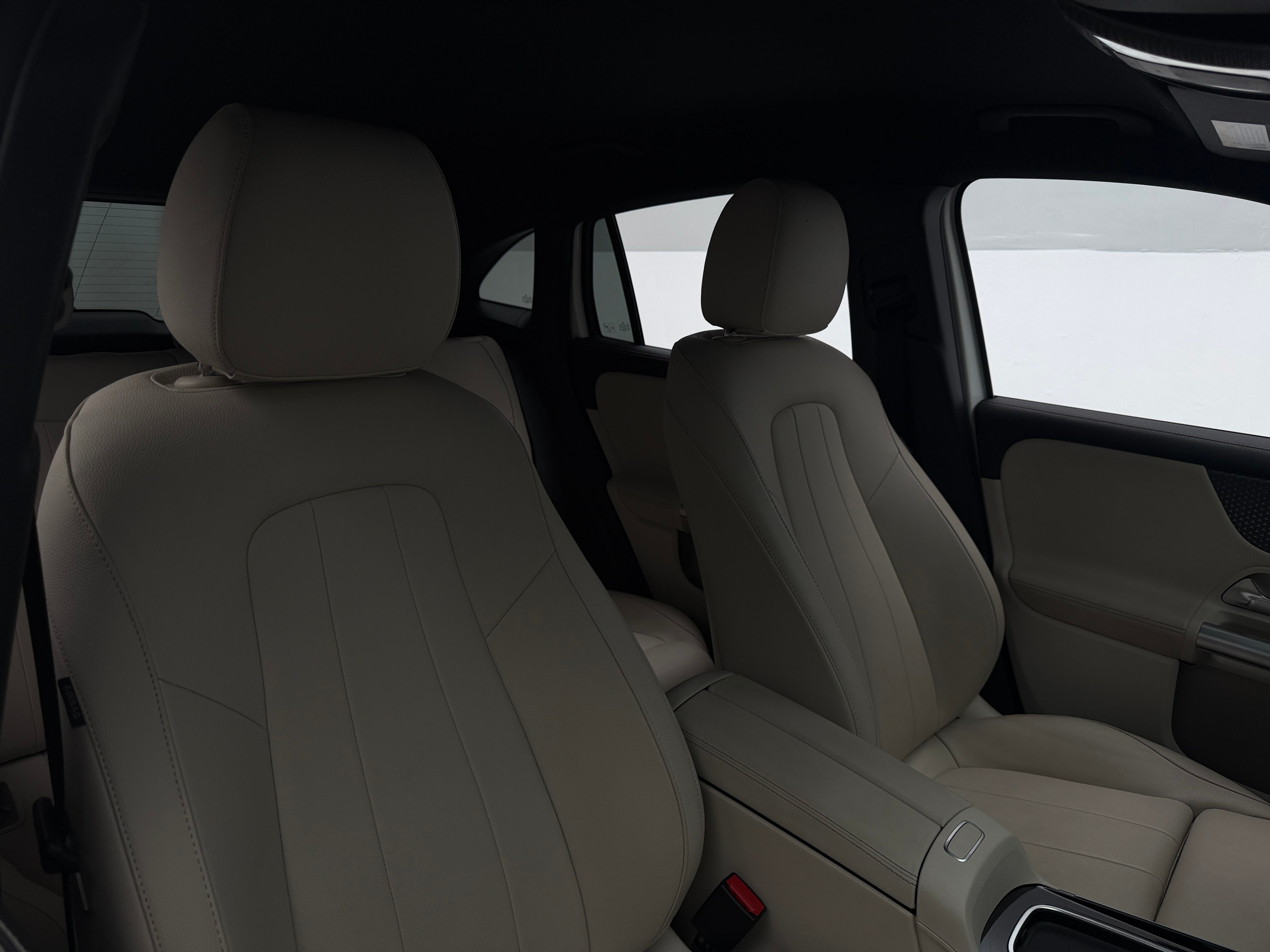 2025 Mercedes-Benz GLA